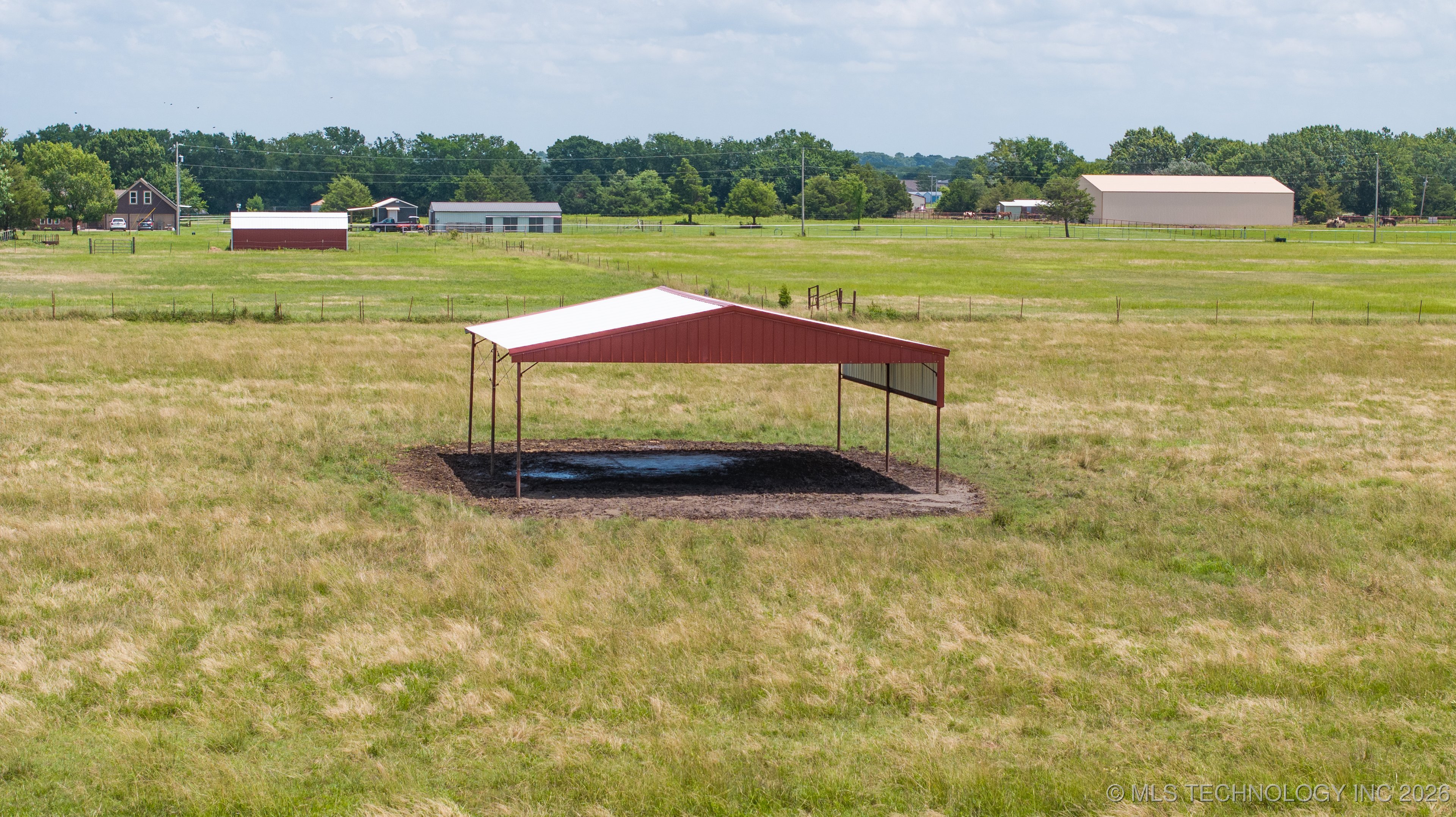 1 W 204th Street Property Photo 44