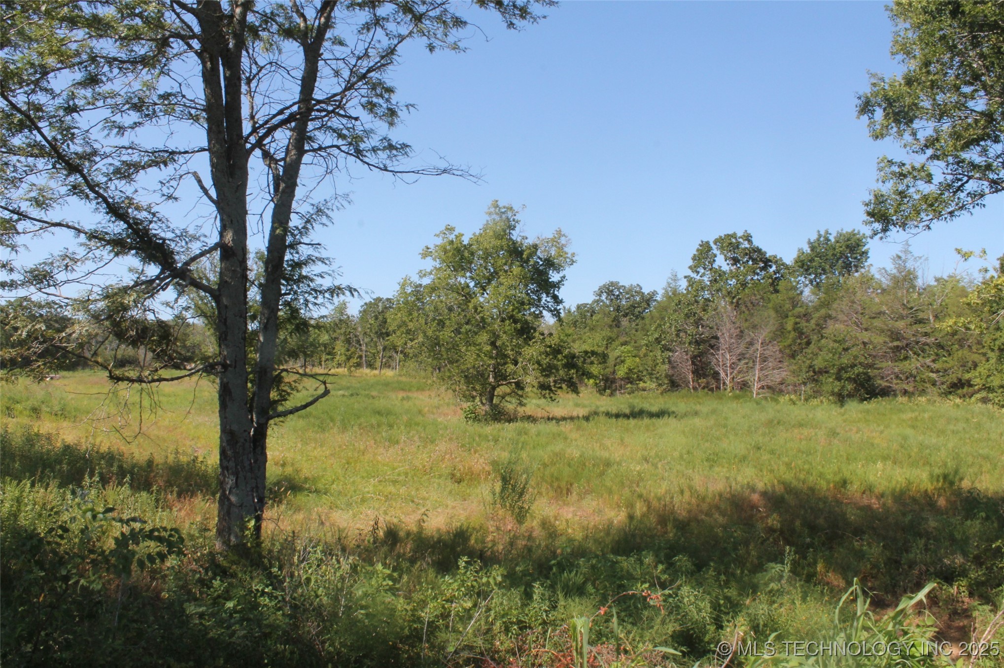 Free Road Property Photo 1