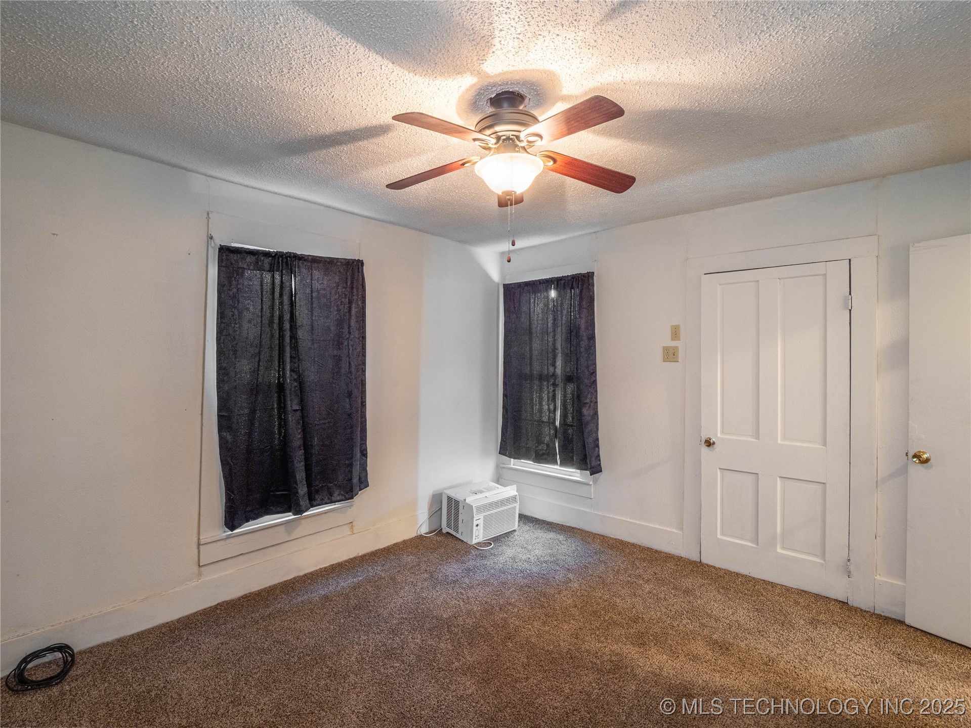 213 W Monroe Avenue Property Photo 21