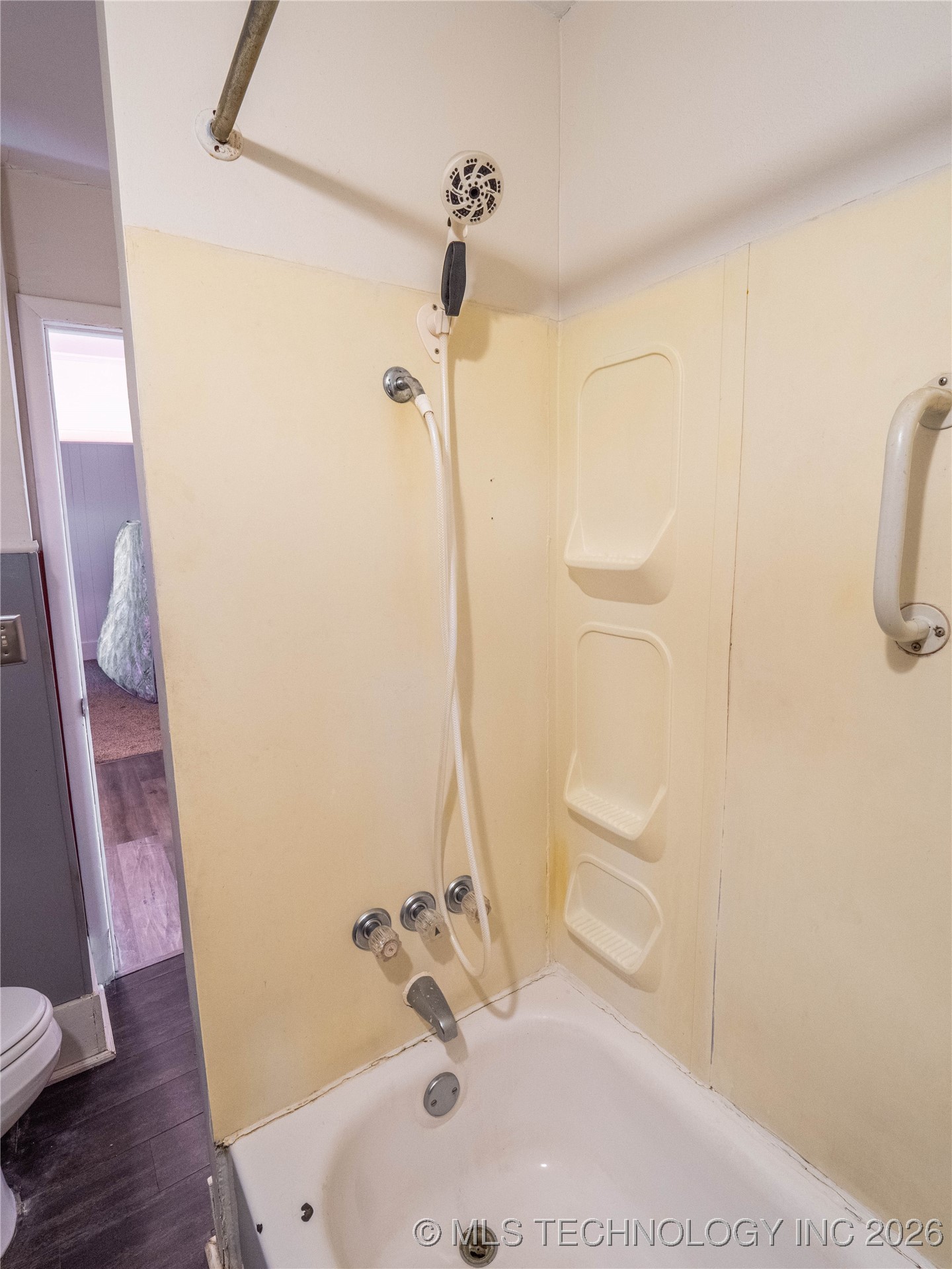 213 W Monroe Avenue Property Photo 23