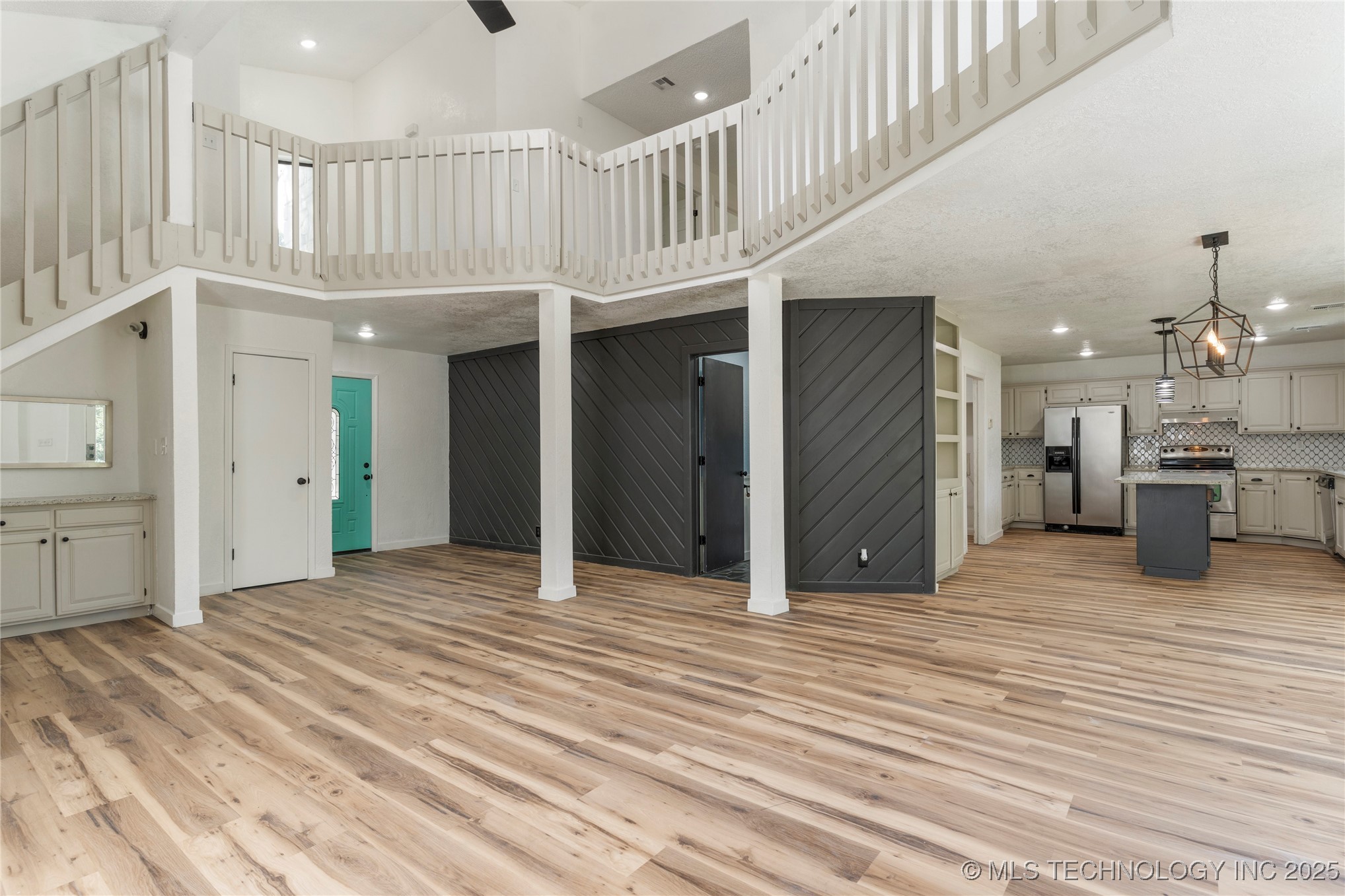 8507 E 78th Street Property Photo 6