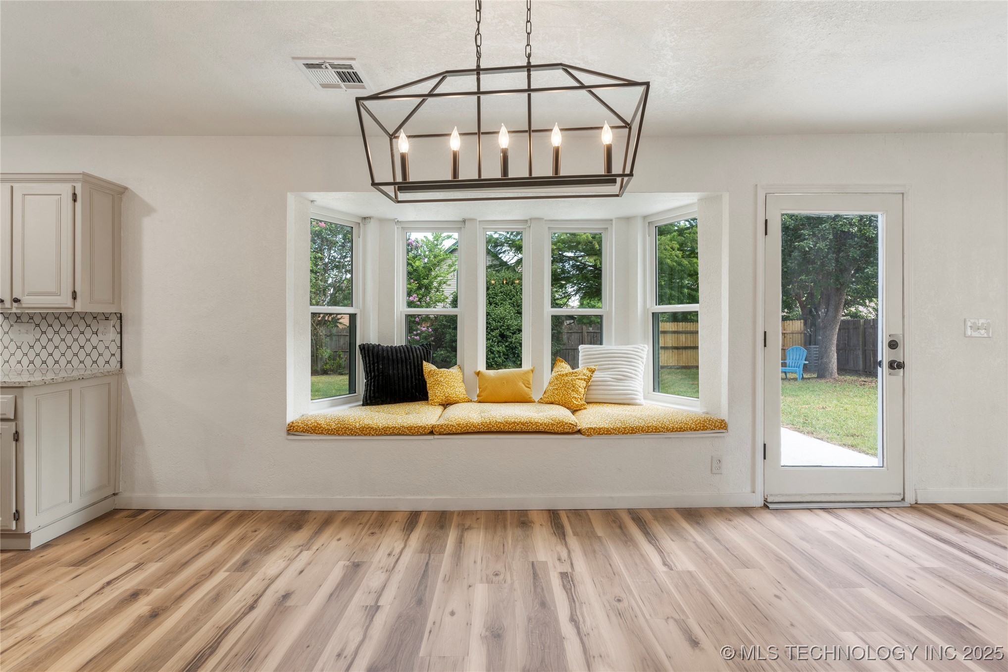 8507 E 78th Street Property Photo 13