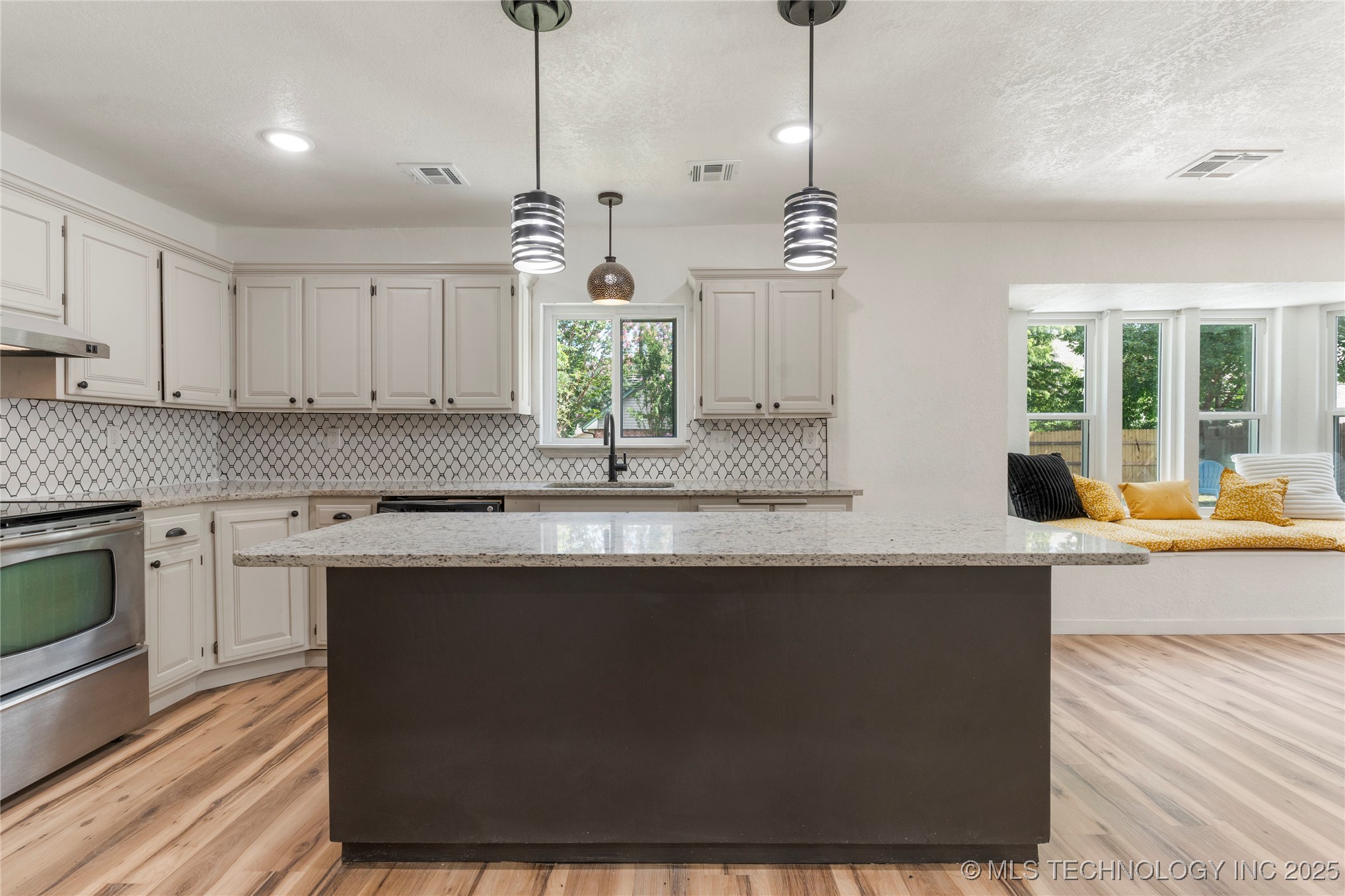 8507 E 78th Street Property Photo 20