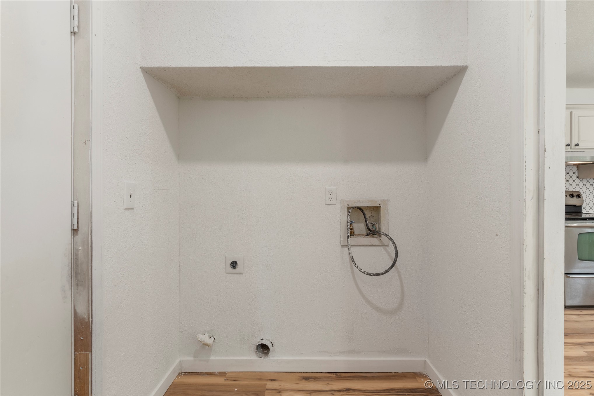 8507 E 78th Street Property Photo 42