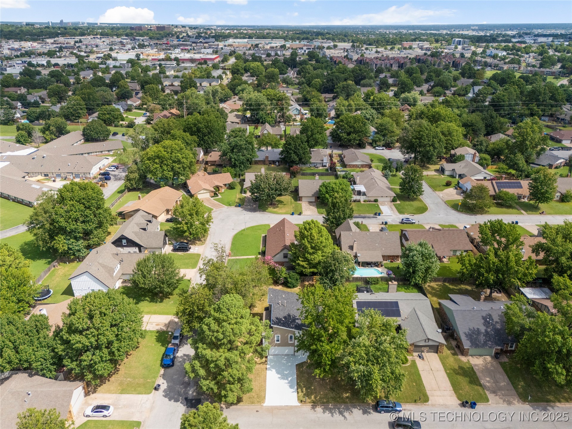 8507 E 78th Street Property Photo 51