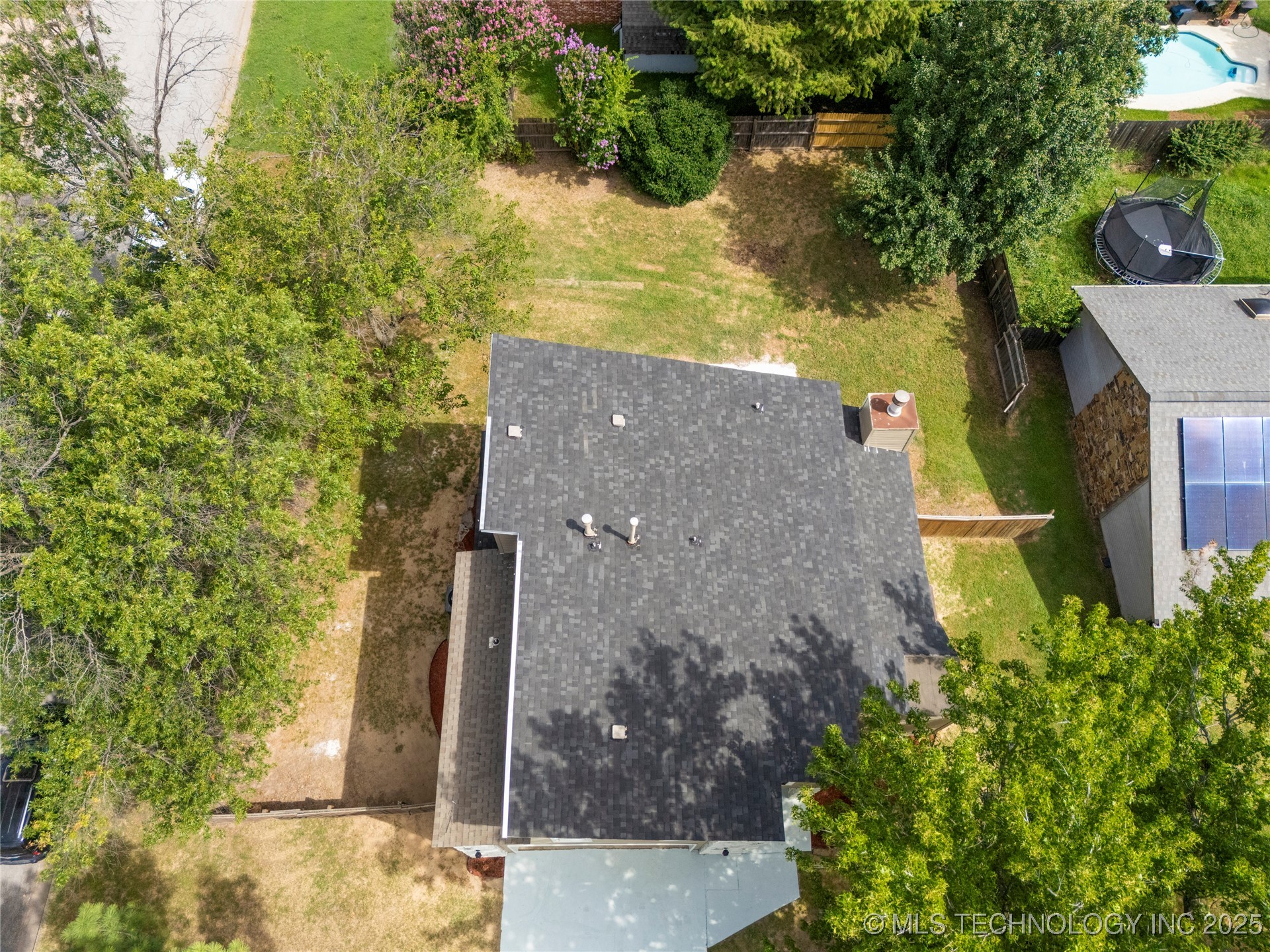 8507 E 78th Street Property Photo 54