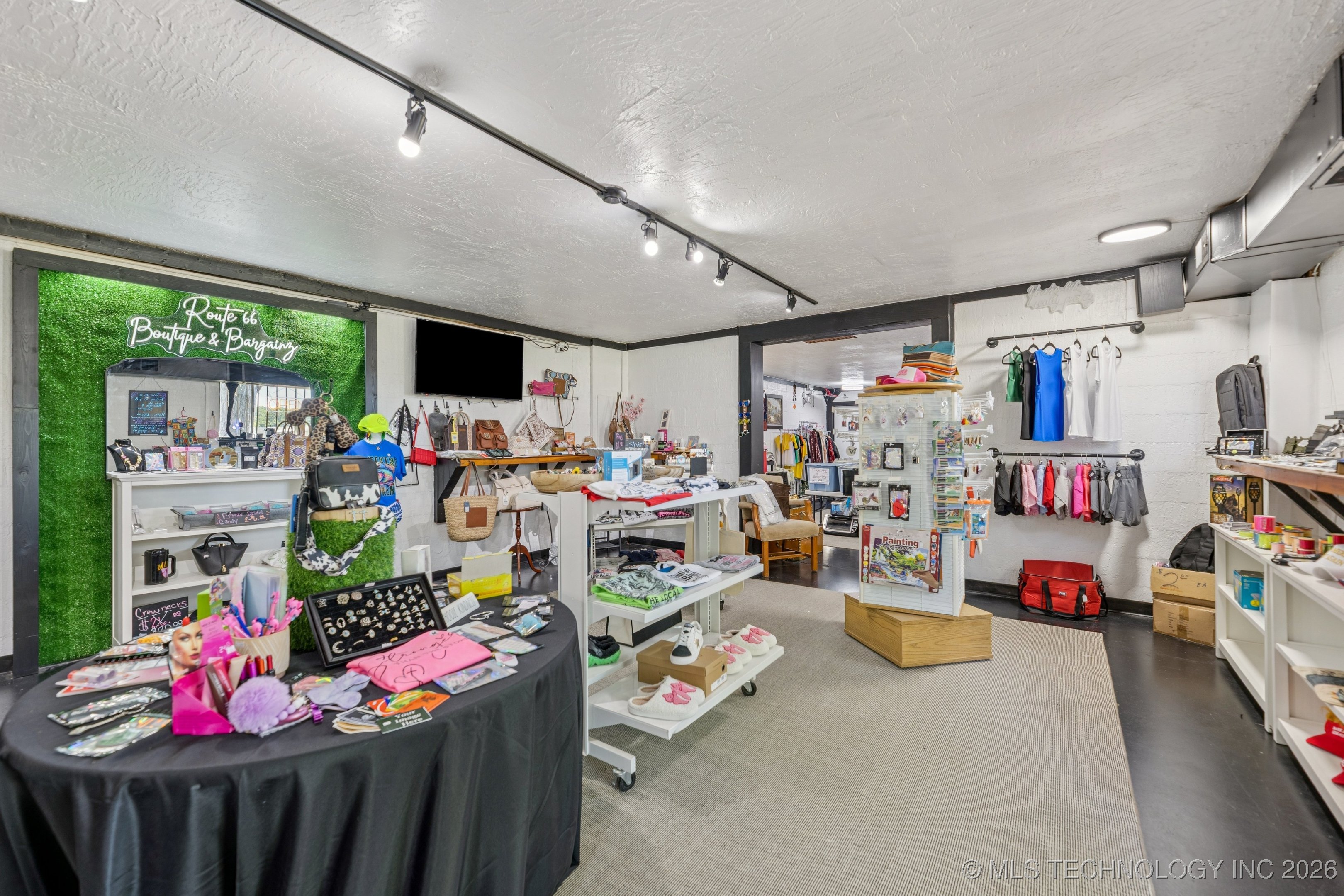 19600 S 353rd West Avenue Property Photo 3