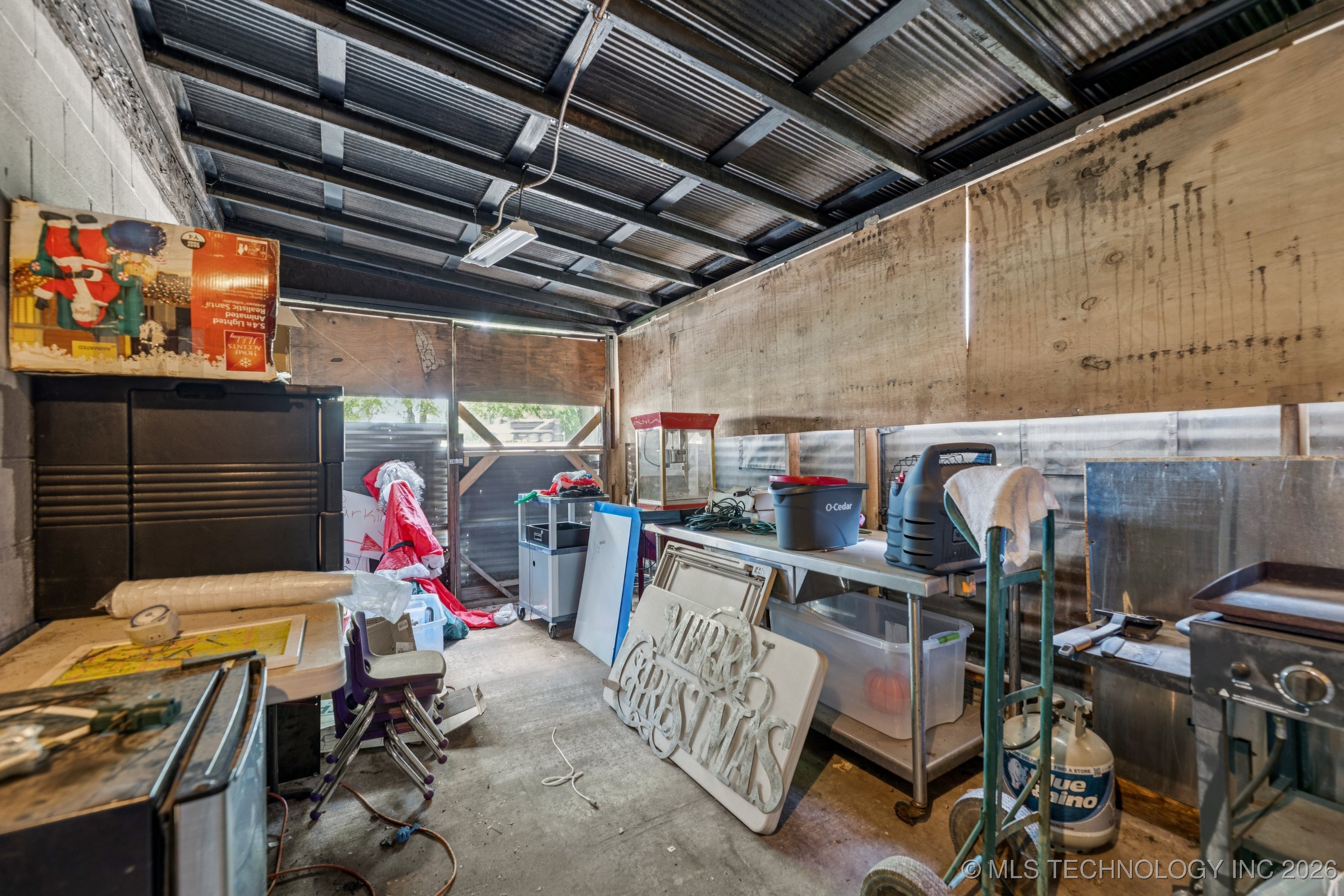 19600 S 353rd West Avenue Property Photo 10