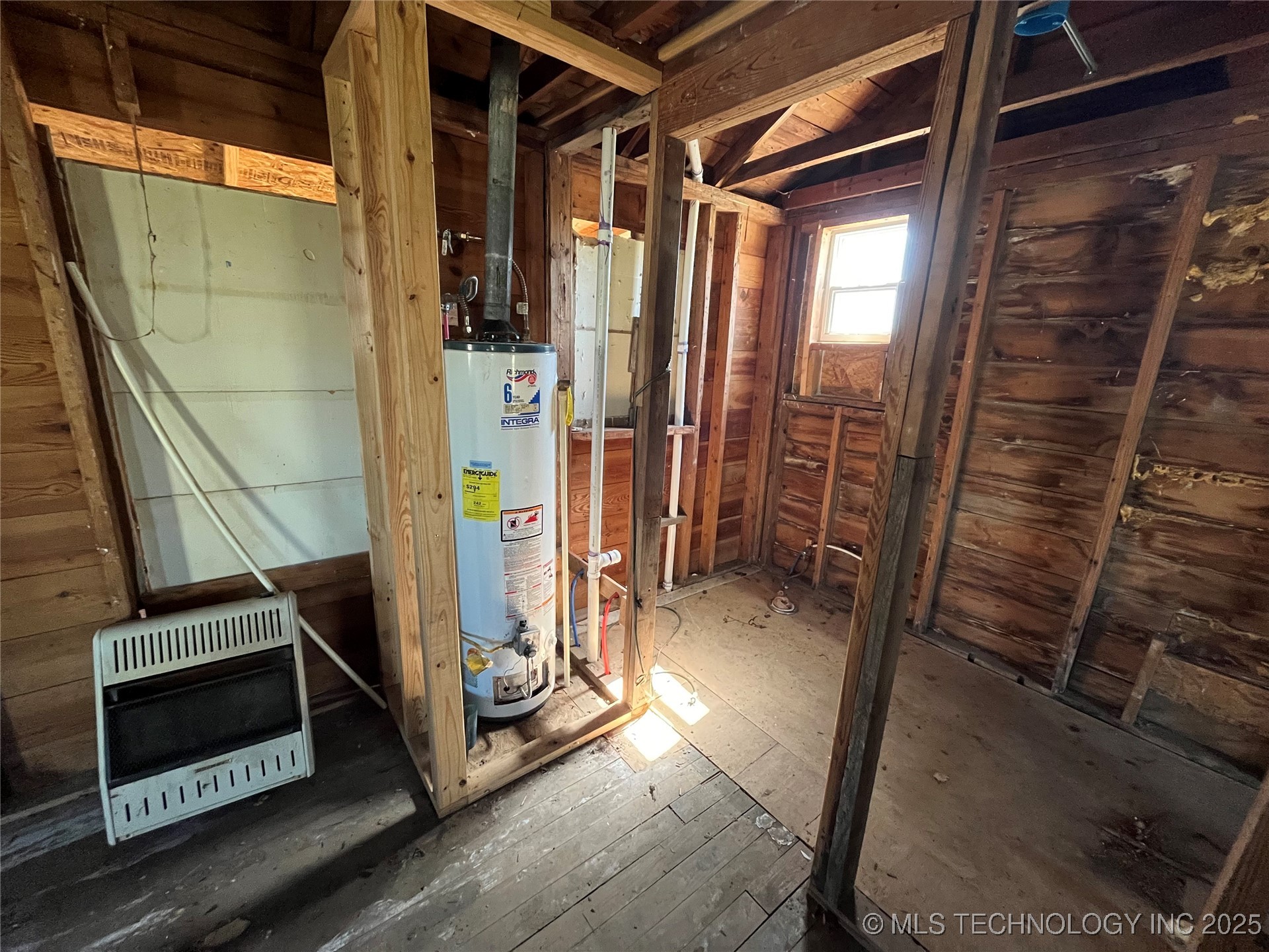 729 W 13th Property Photo 15