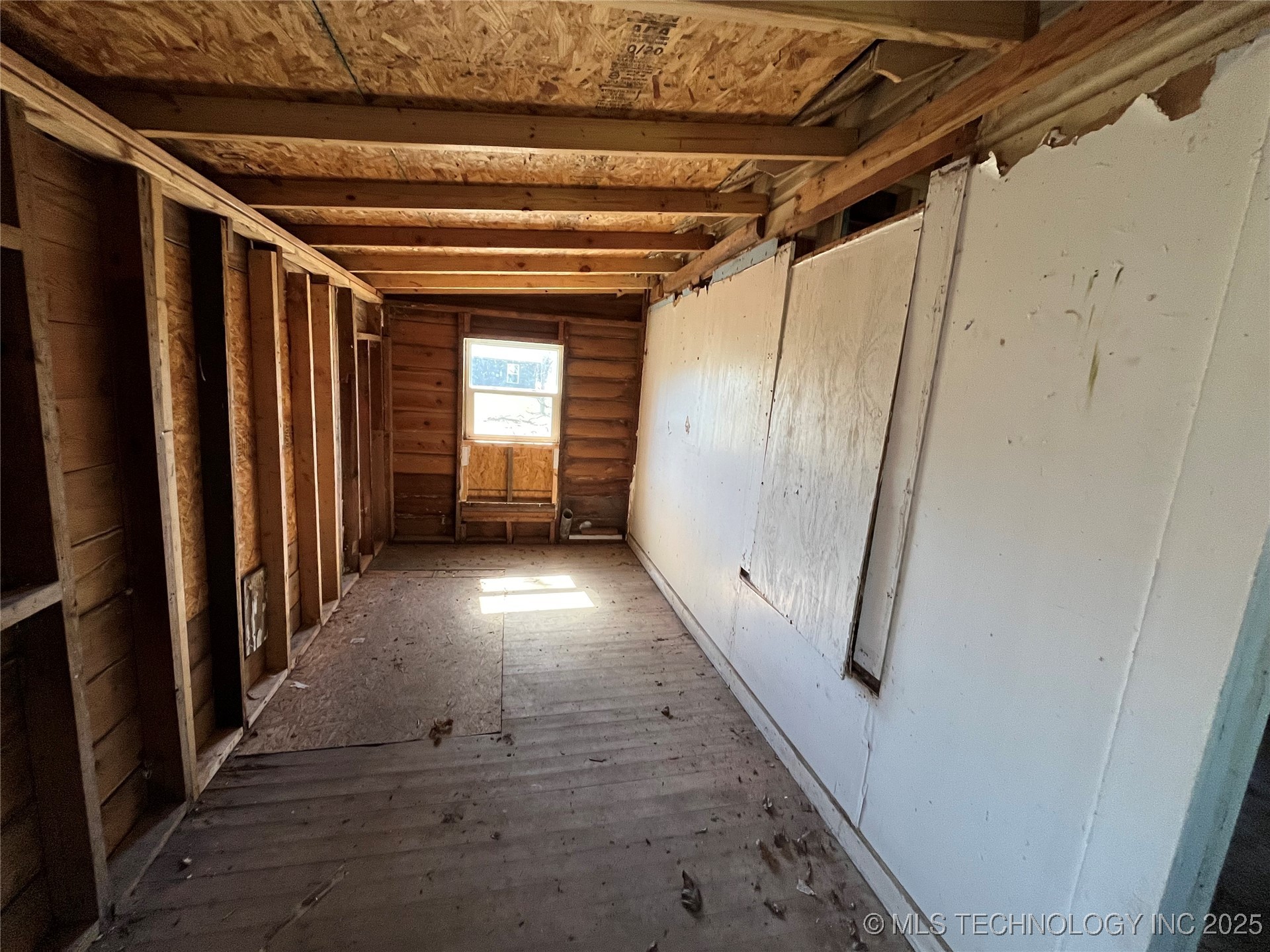 729 W 13th Property Photo 19