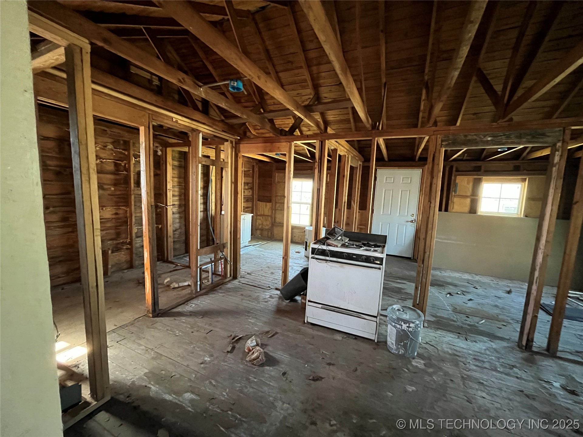 729 W 13th Property Photo 20