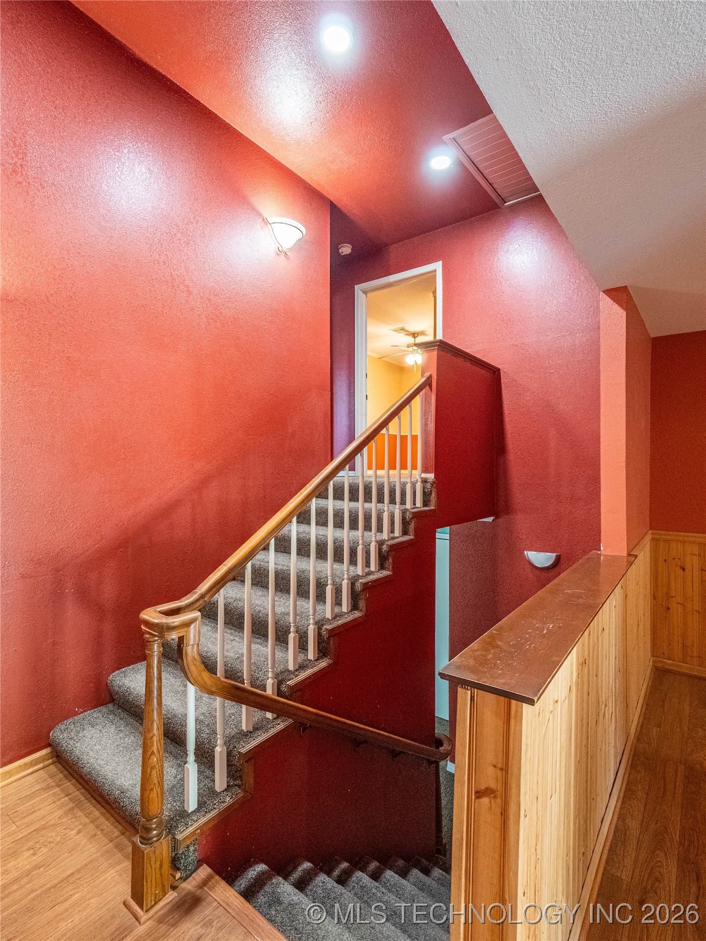 1813 Mockingbird Property Photo 37