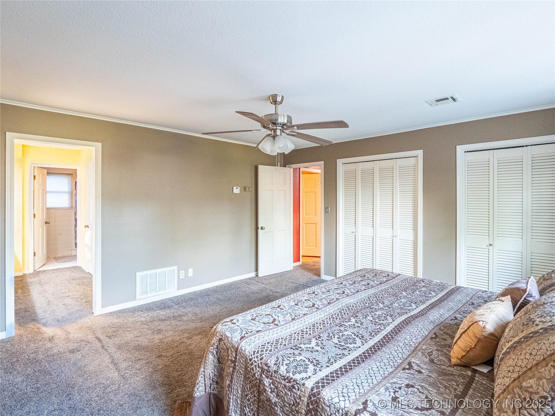 1813 Mockingbird Property Photo 40