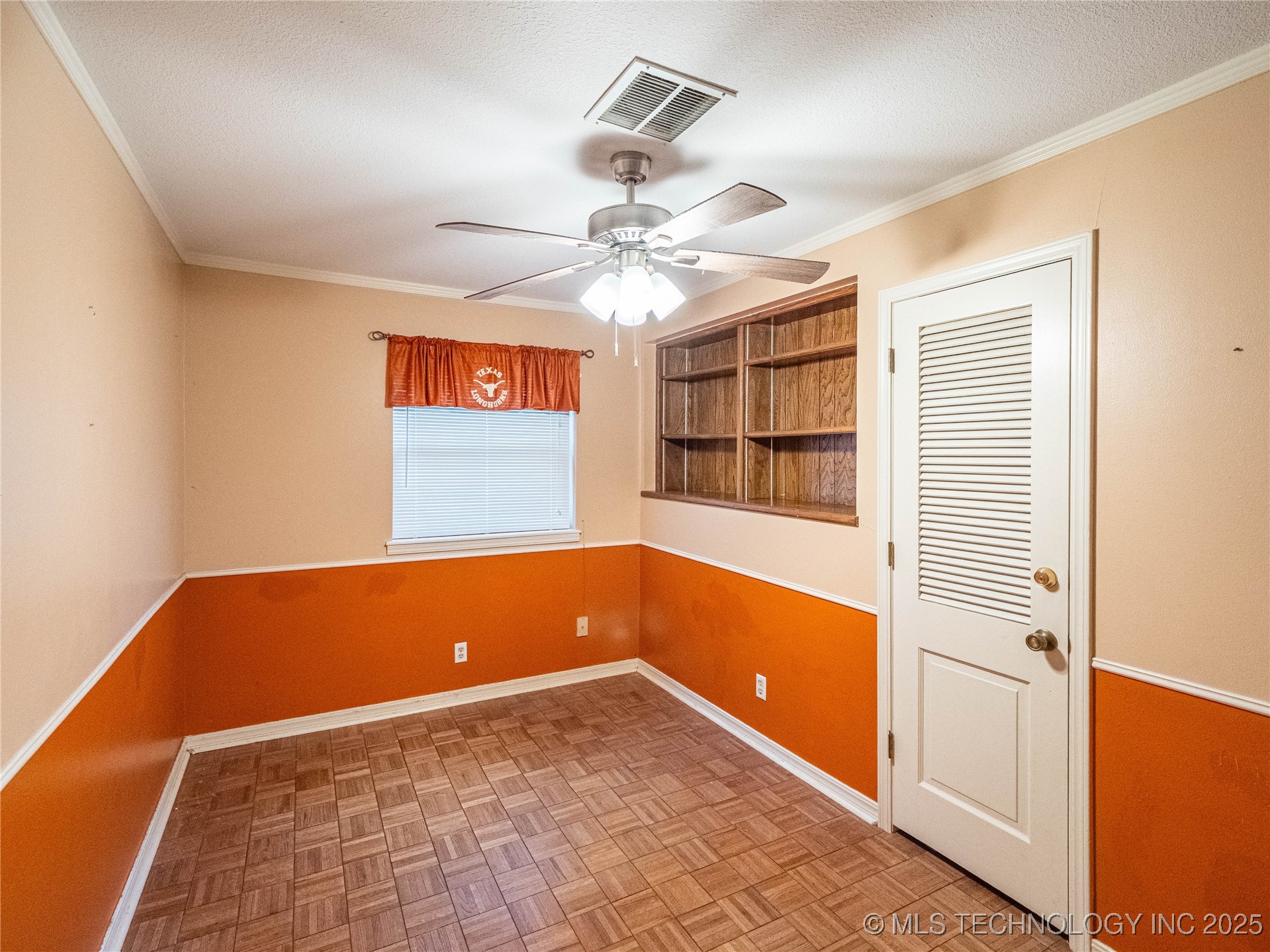 1813 Mockingbird Property Photo 46