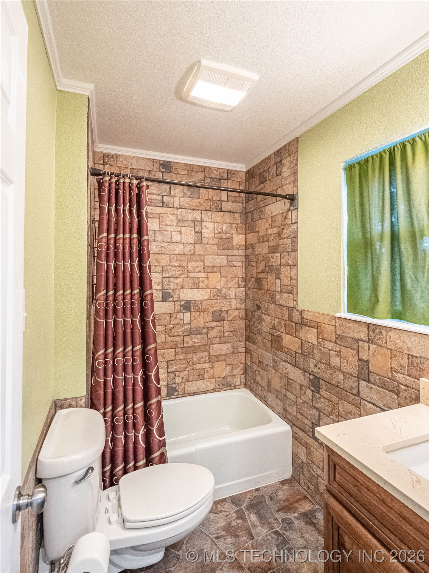 1813 Mockingbird Property Photo 62