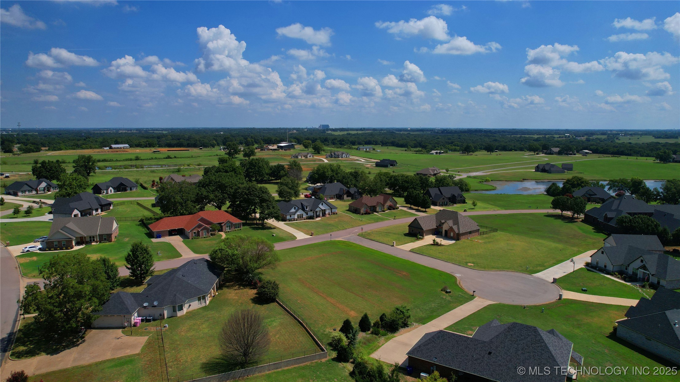 001 Tabernacle Property Photo 4