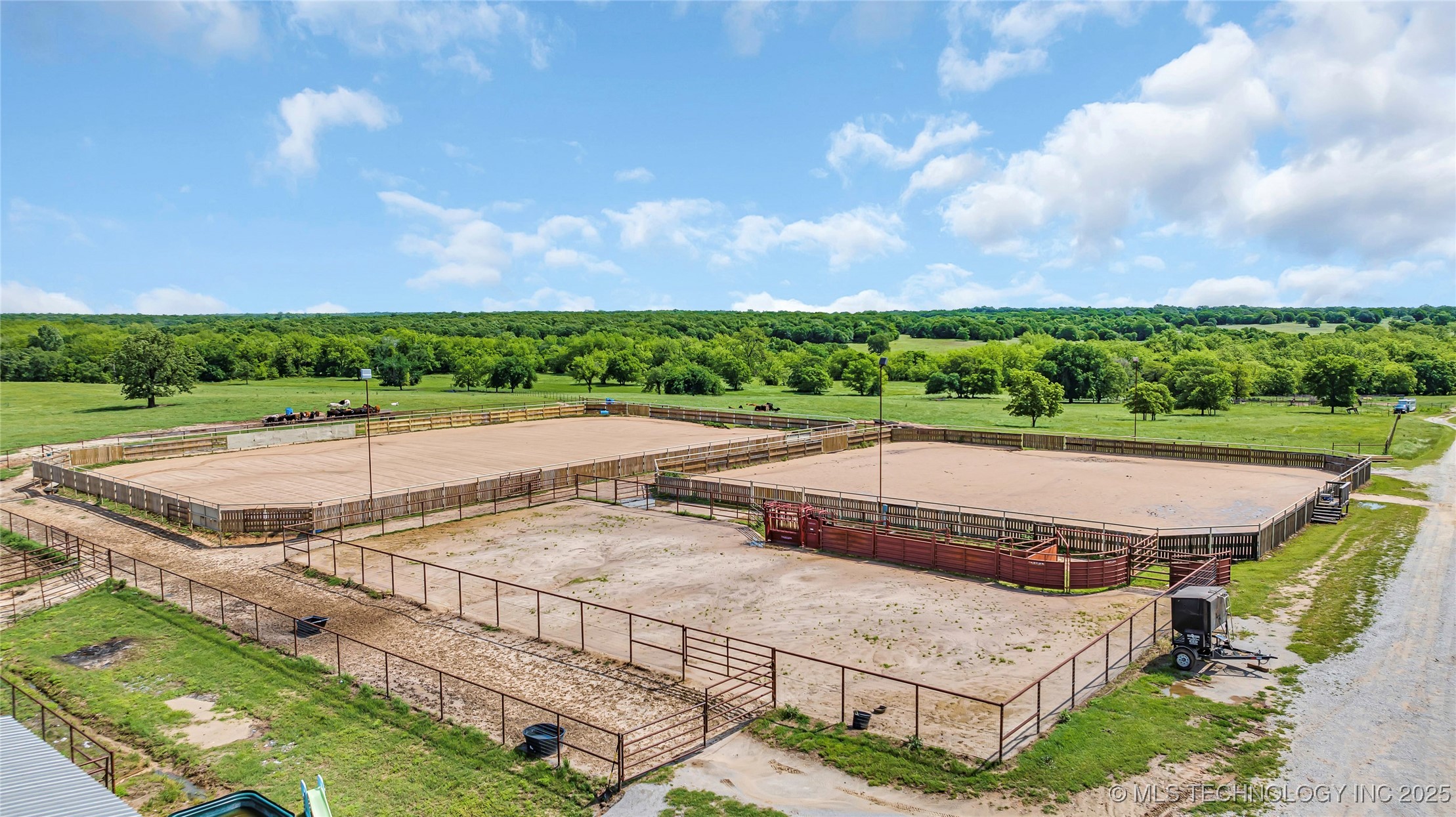 836 Reck Road Property Photo 8