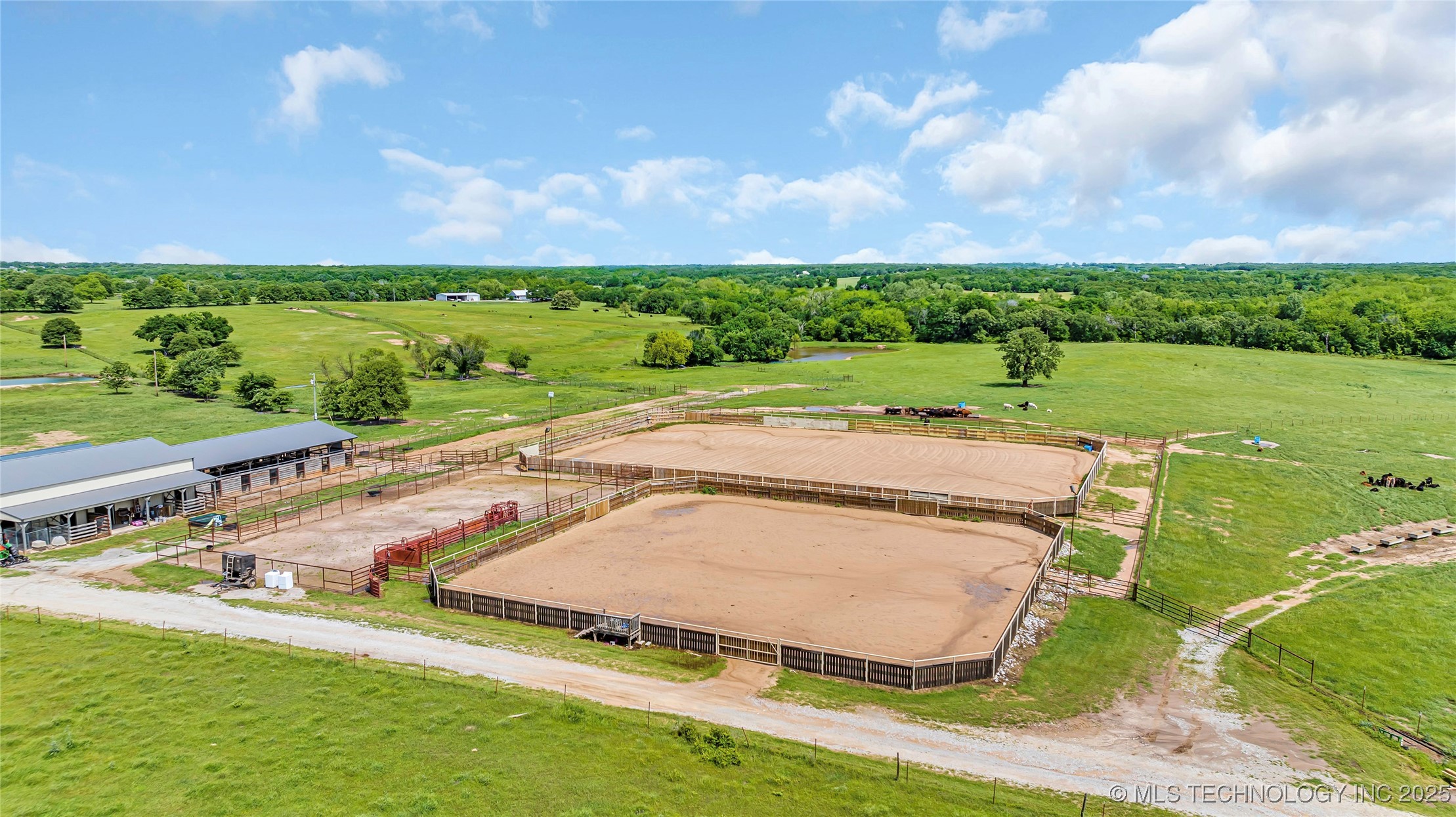 836 Reck Road Property Photo 9