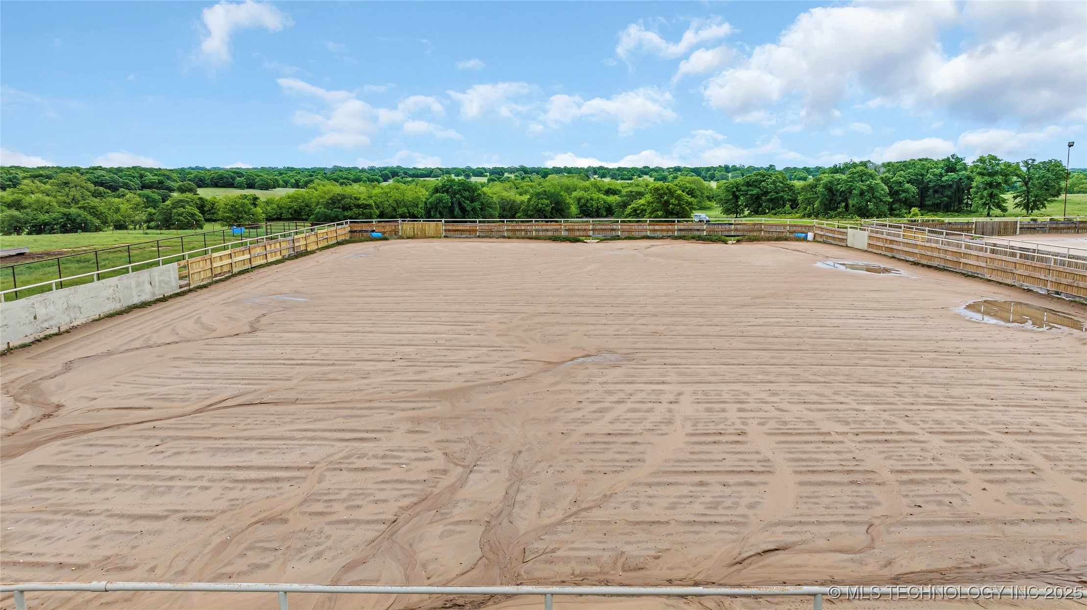 836 Reck Road Property Photo 11