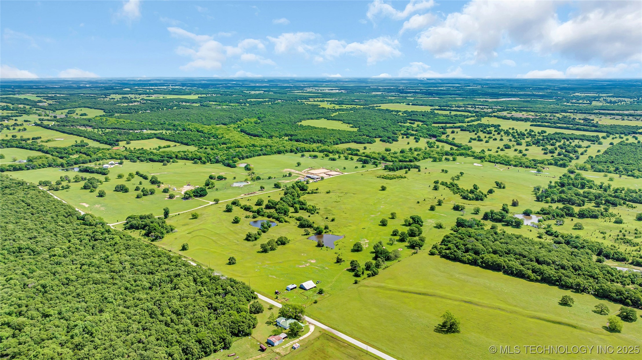 836 Reck Road Property Photo 13