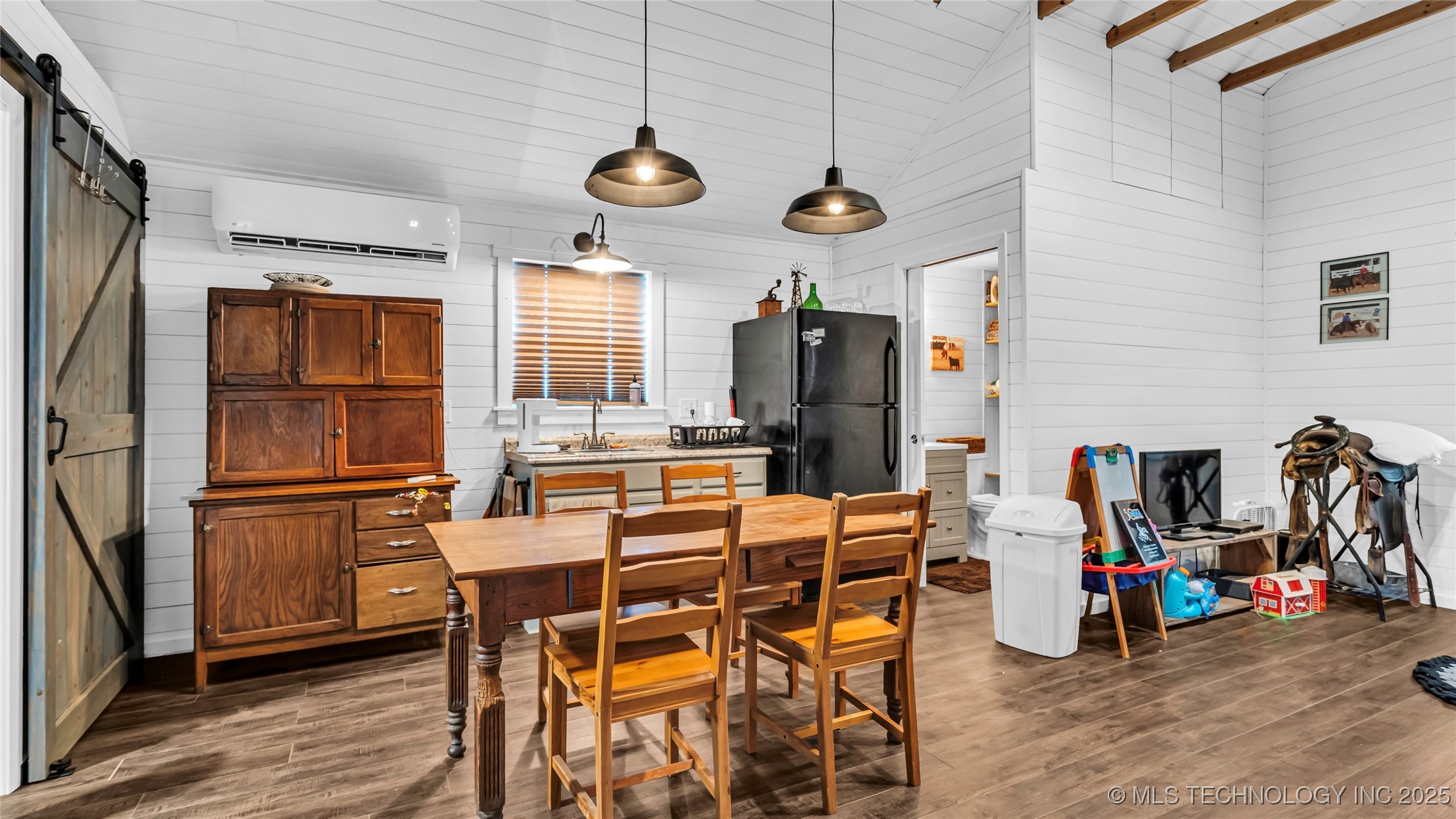 836 Reck Road Property Photo 34