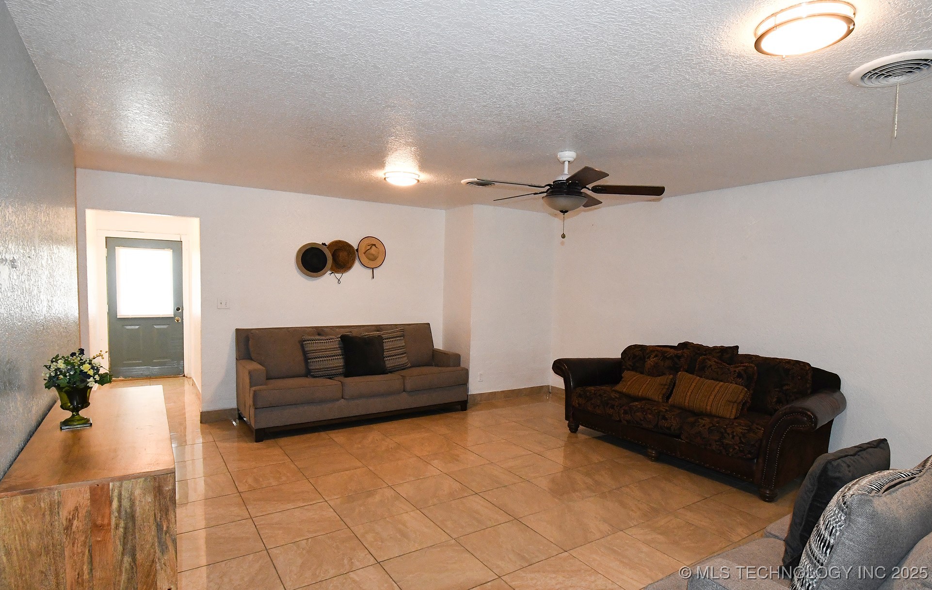 107903 S 4570 Road Property Photo 5