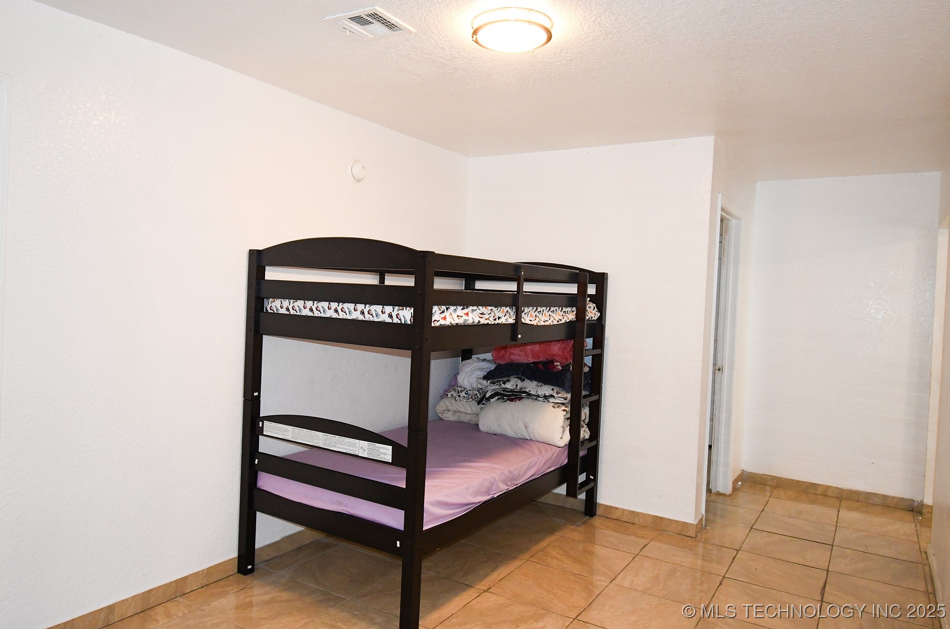 107903 S 4570 Road Property Photo 9