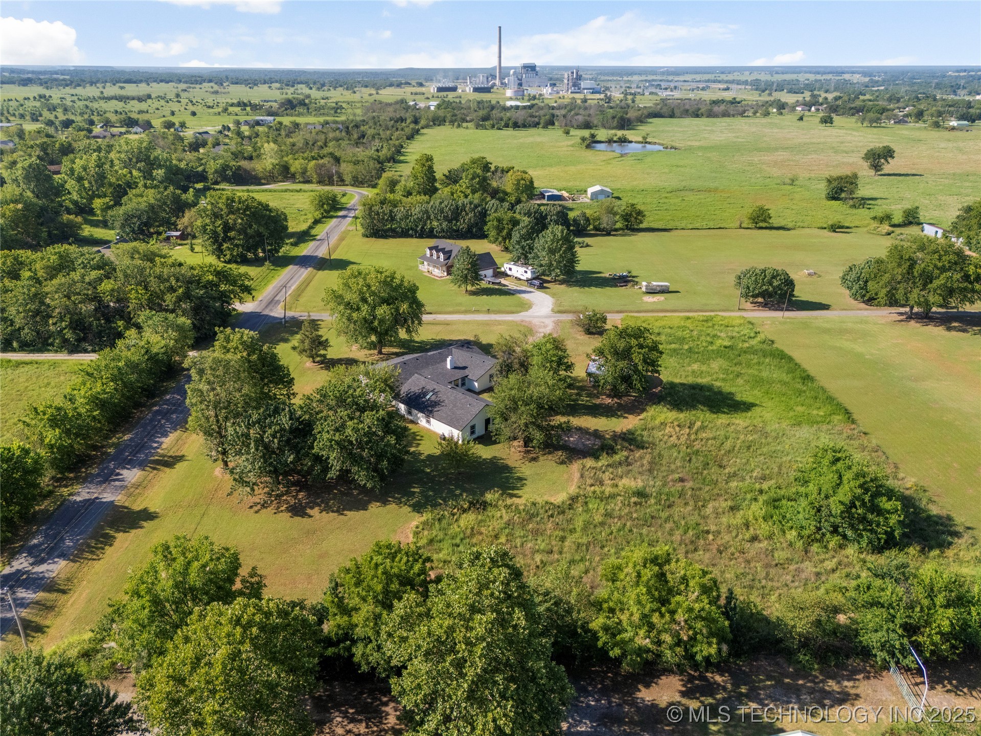 7425 E Oologah Place Property Photo 7