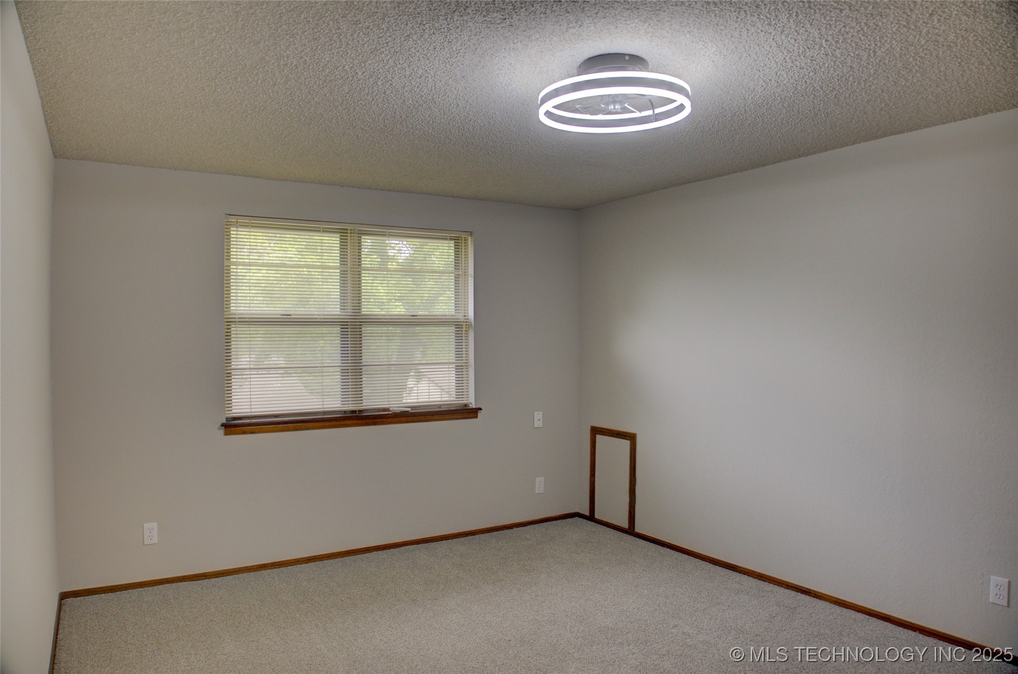 8242 S Sandusky Avenue Property Photo 45