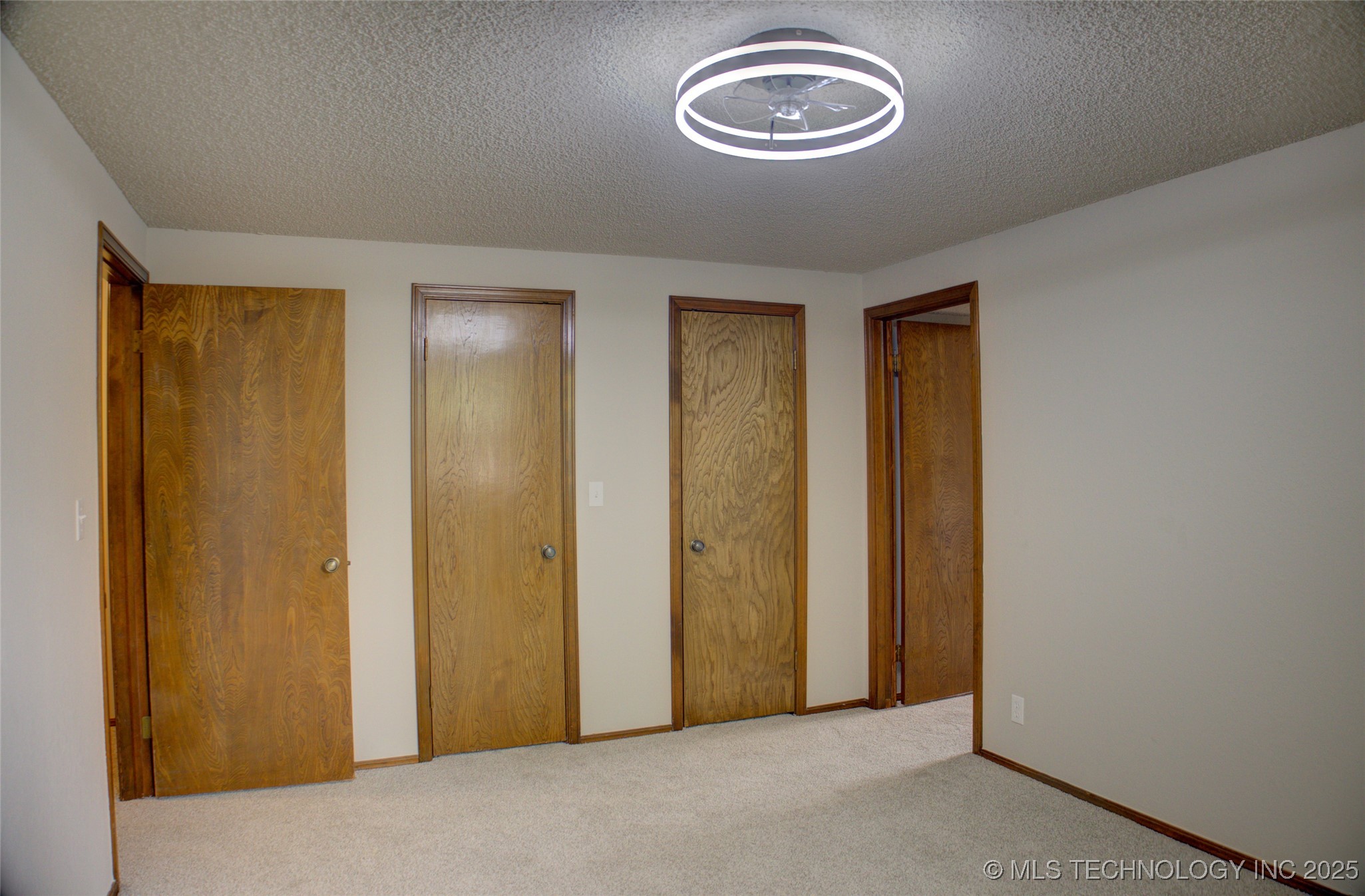 8242 S Sandusky Avenue Property Photo 46