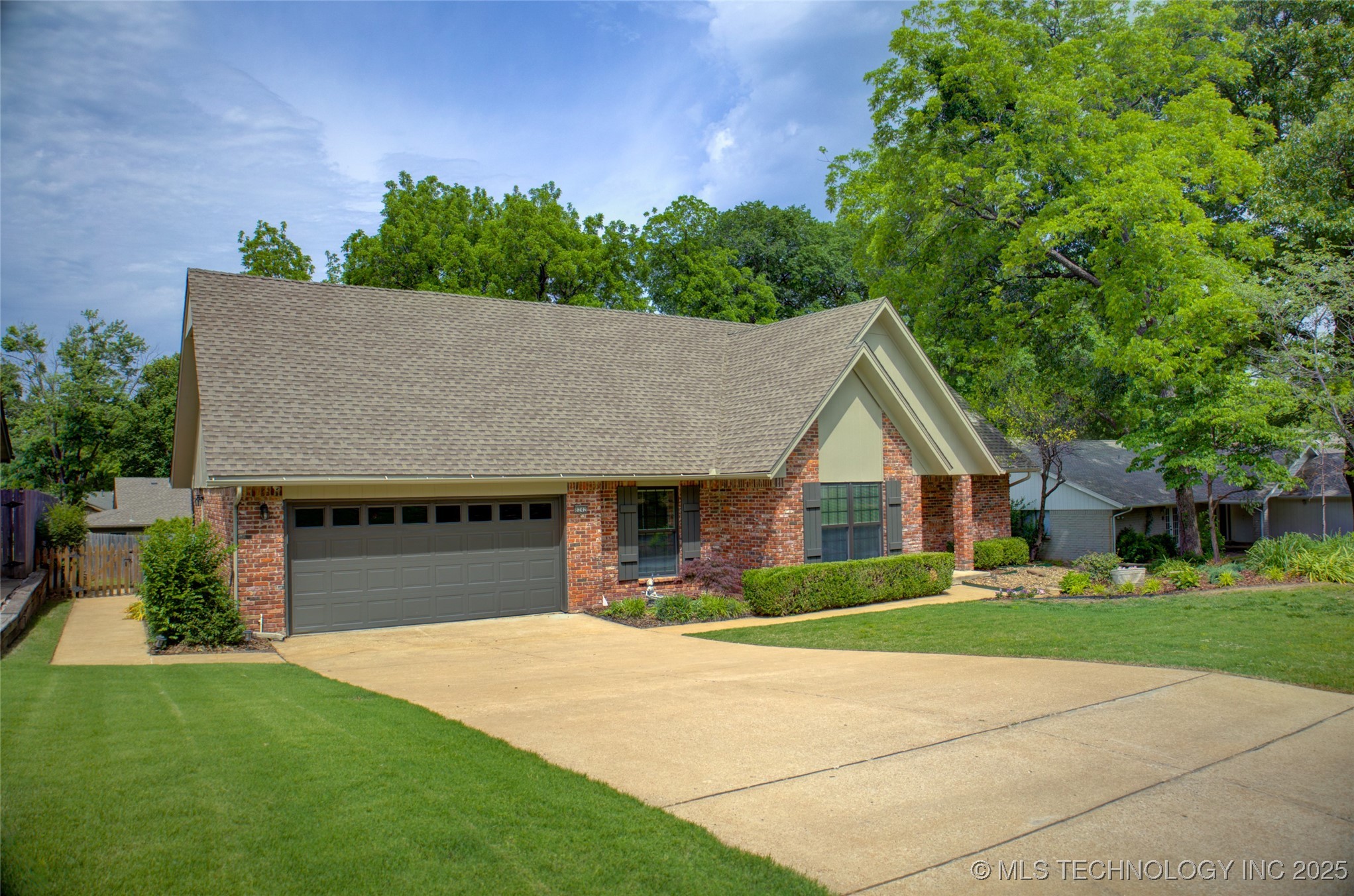 8242 S Sandusky Avenue Property Photo 59