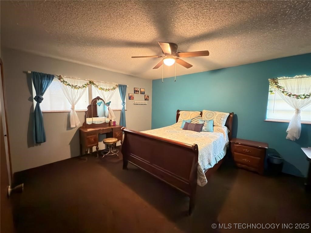 315 Noble Property Photo 12