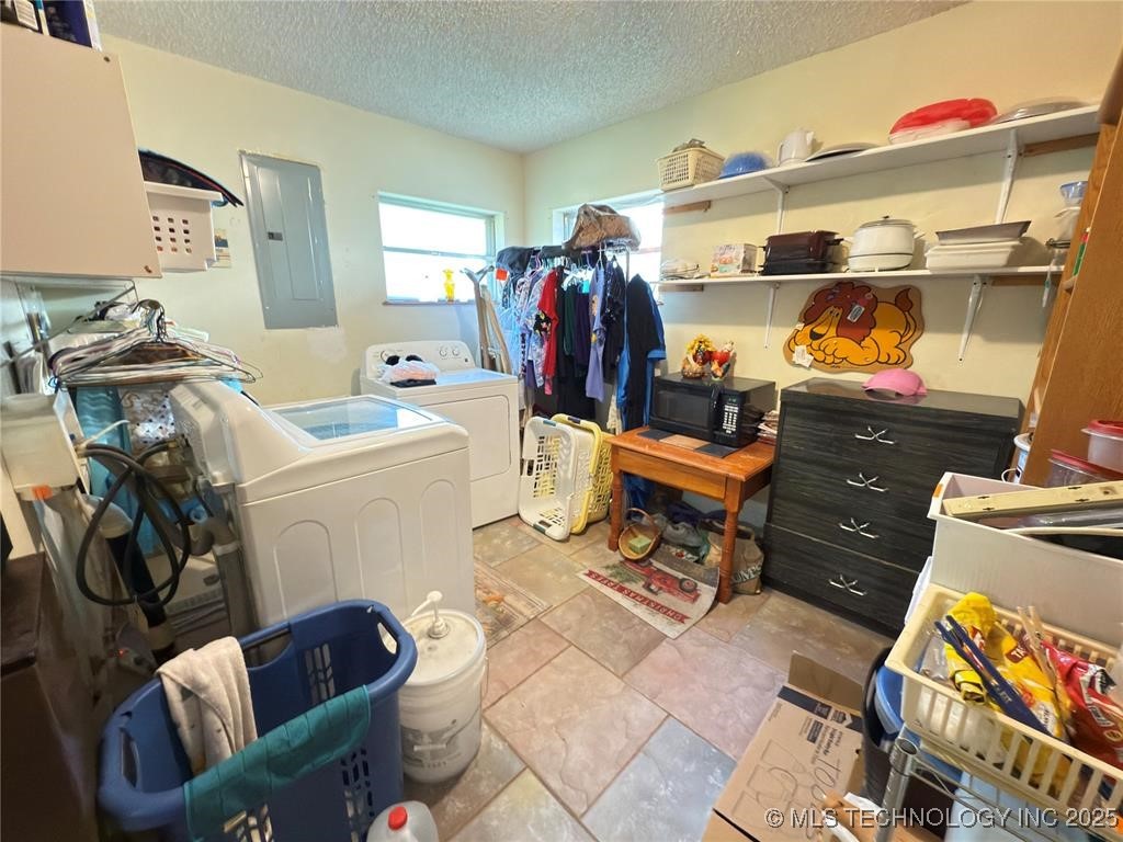 315 Noble Property Photo 27