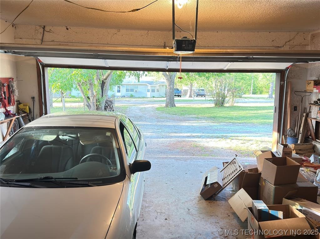 315 Noble Property Photo 31