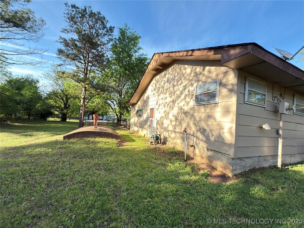 315 Noble Property Photo 37