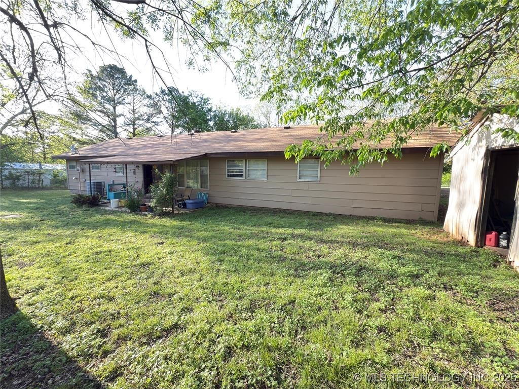 315 Noble Property Photo 40