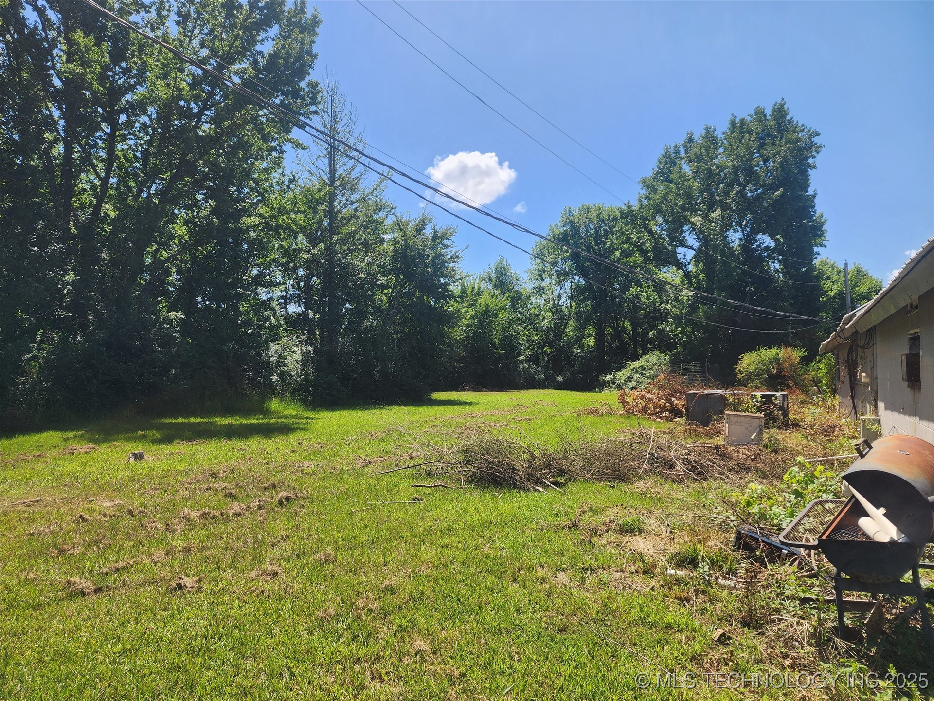 1005 Dallas Street Property Photo 9