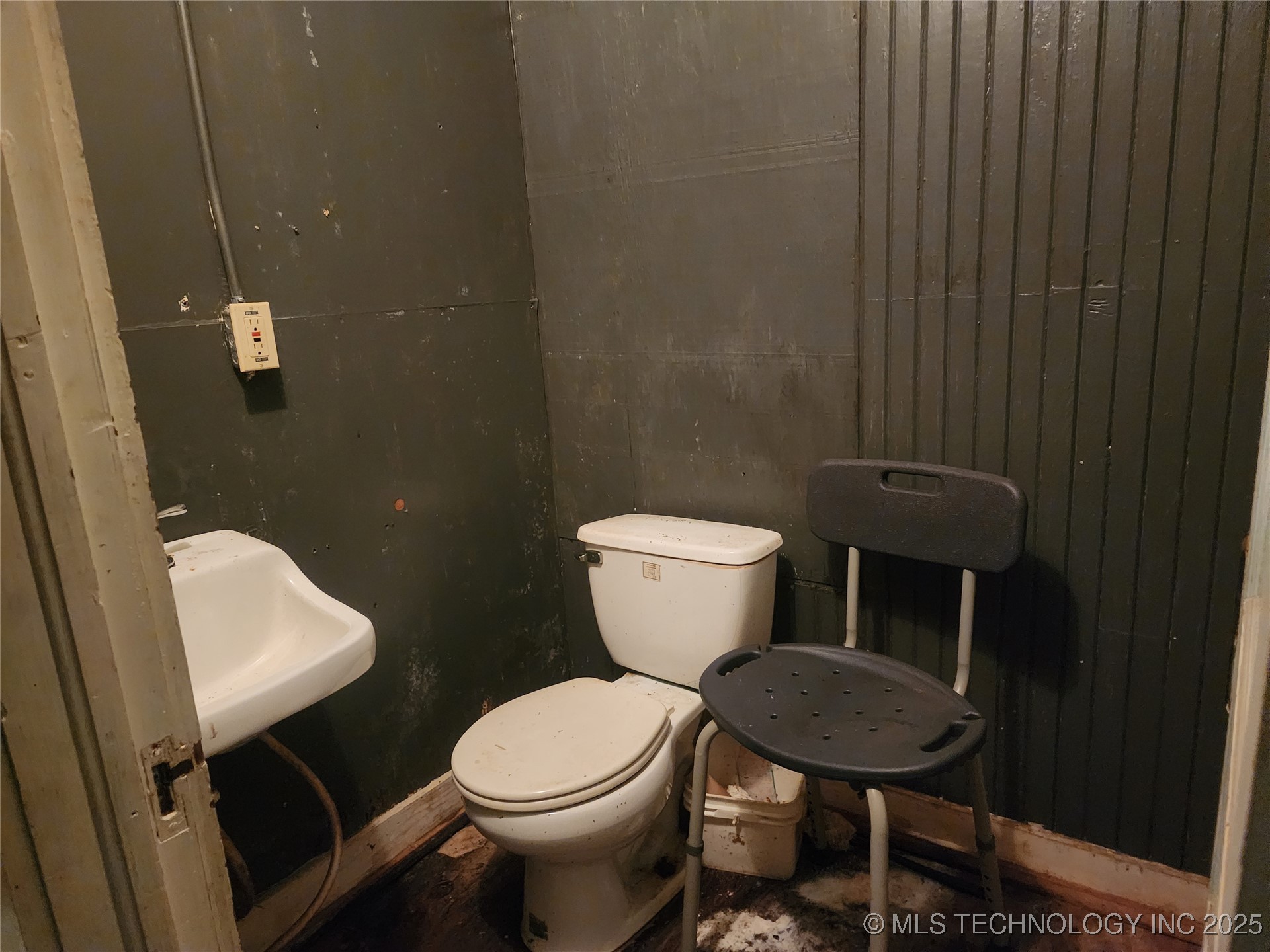 1005 Dallas Street Property Photo 16