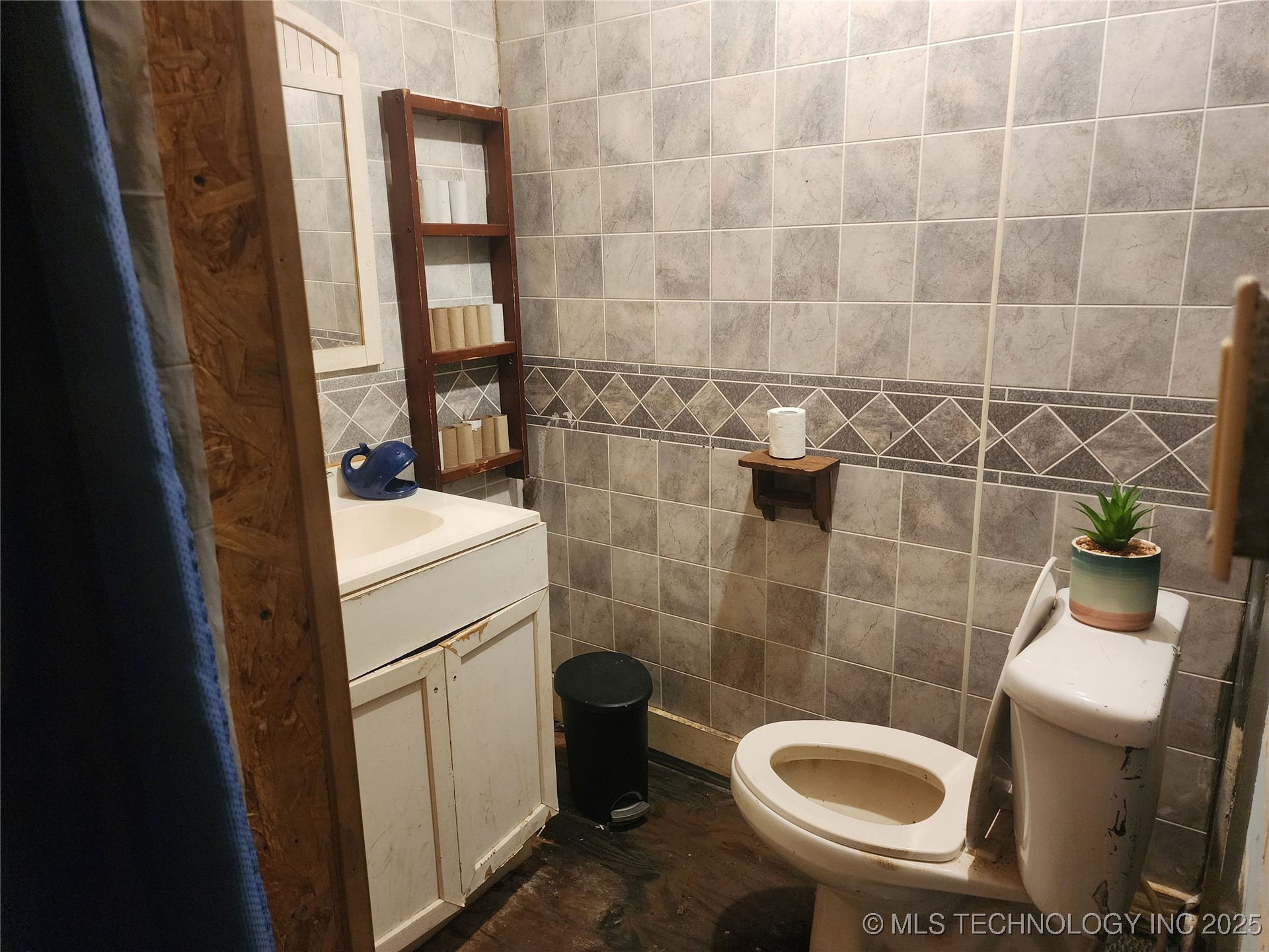 1005 Dallas Street Property Photo 17