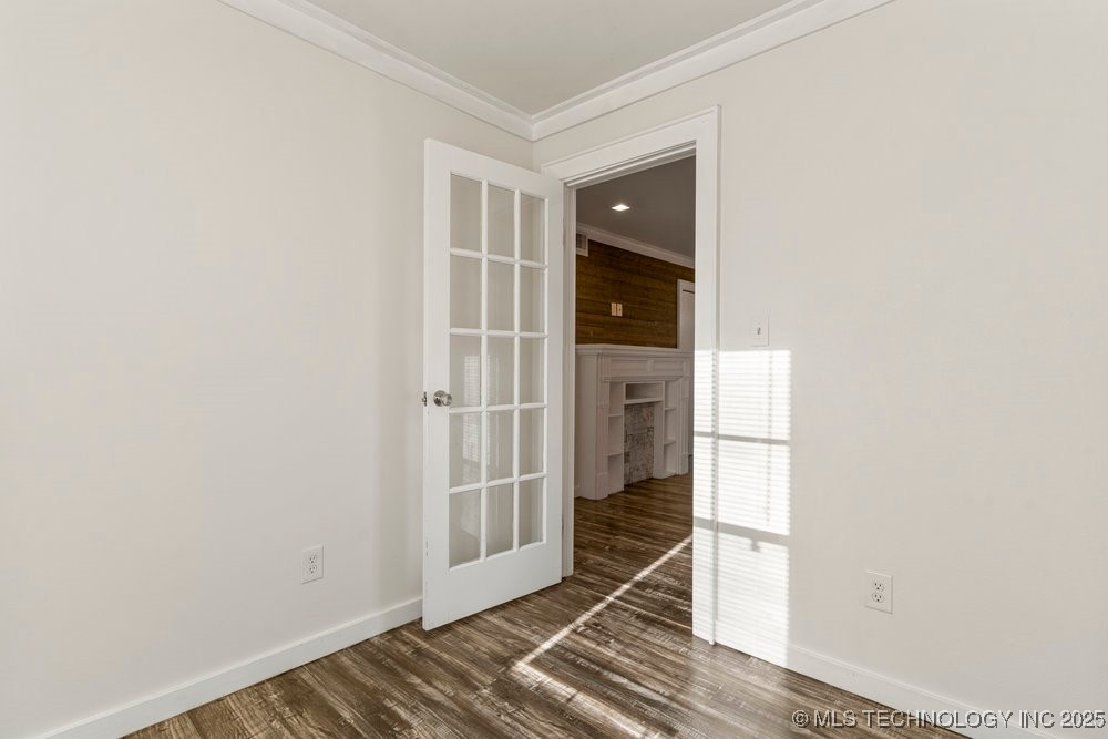 4939 N Trenton Avenue Property Photo 13