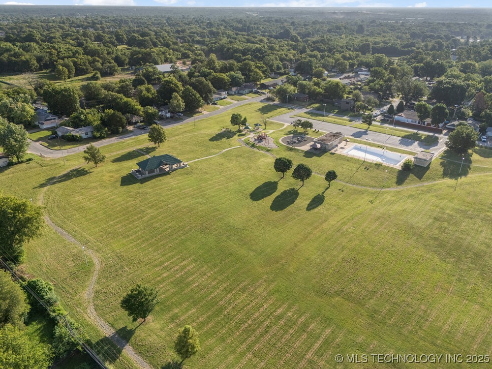 4939 N Trenton Avenue Property Photo 22
