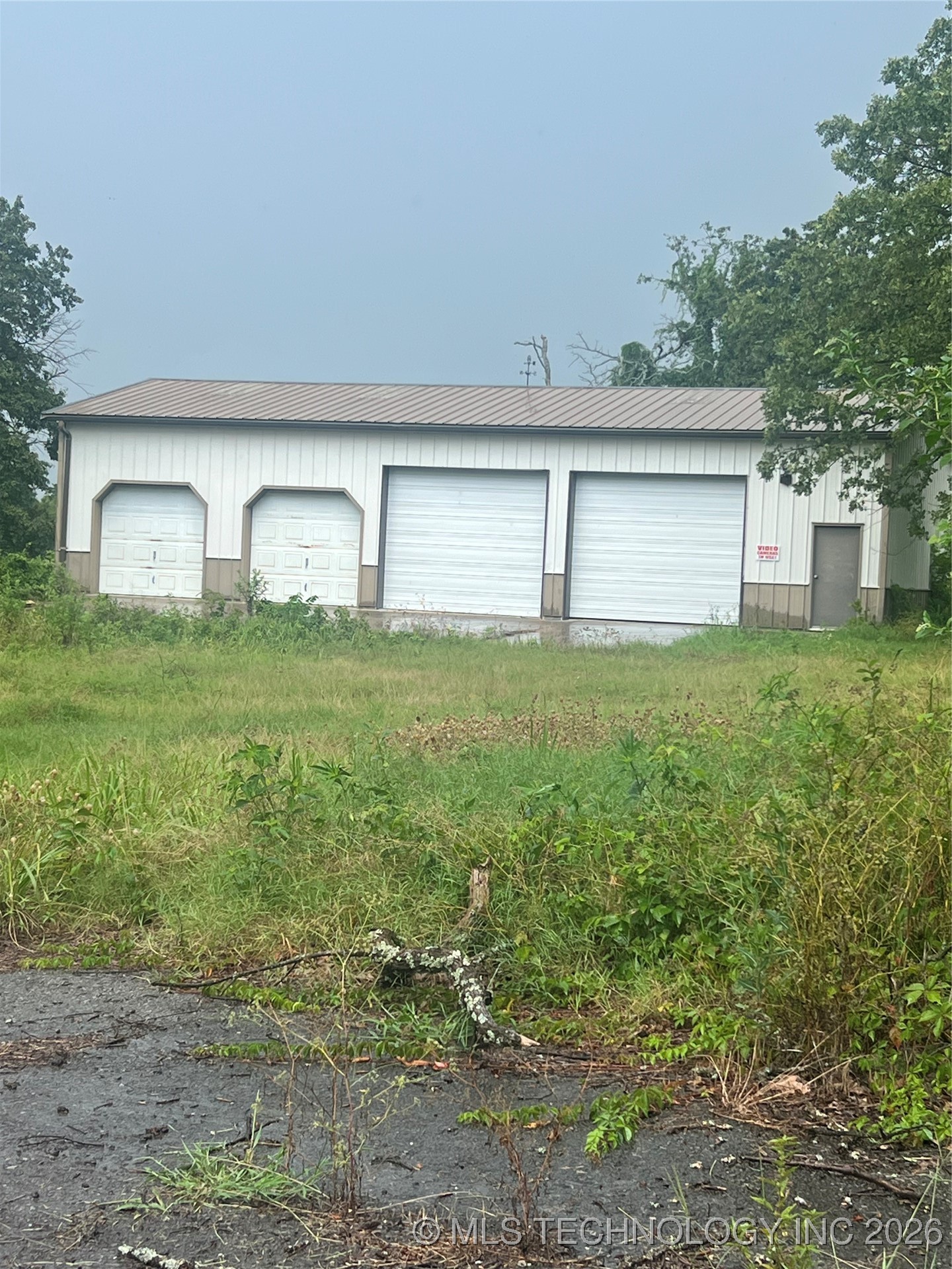 Hwy 113 Property Photo 4