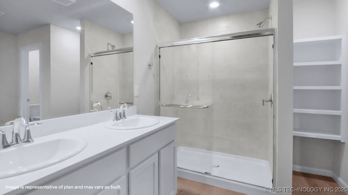 7512 N 154th East Avenue Property Photo 10