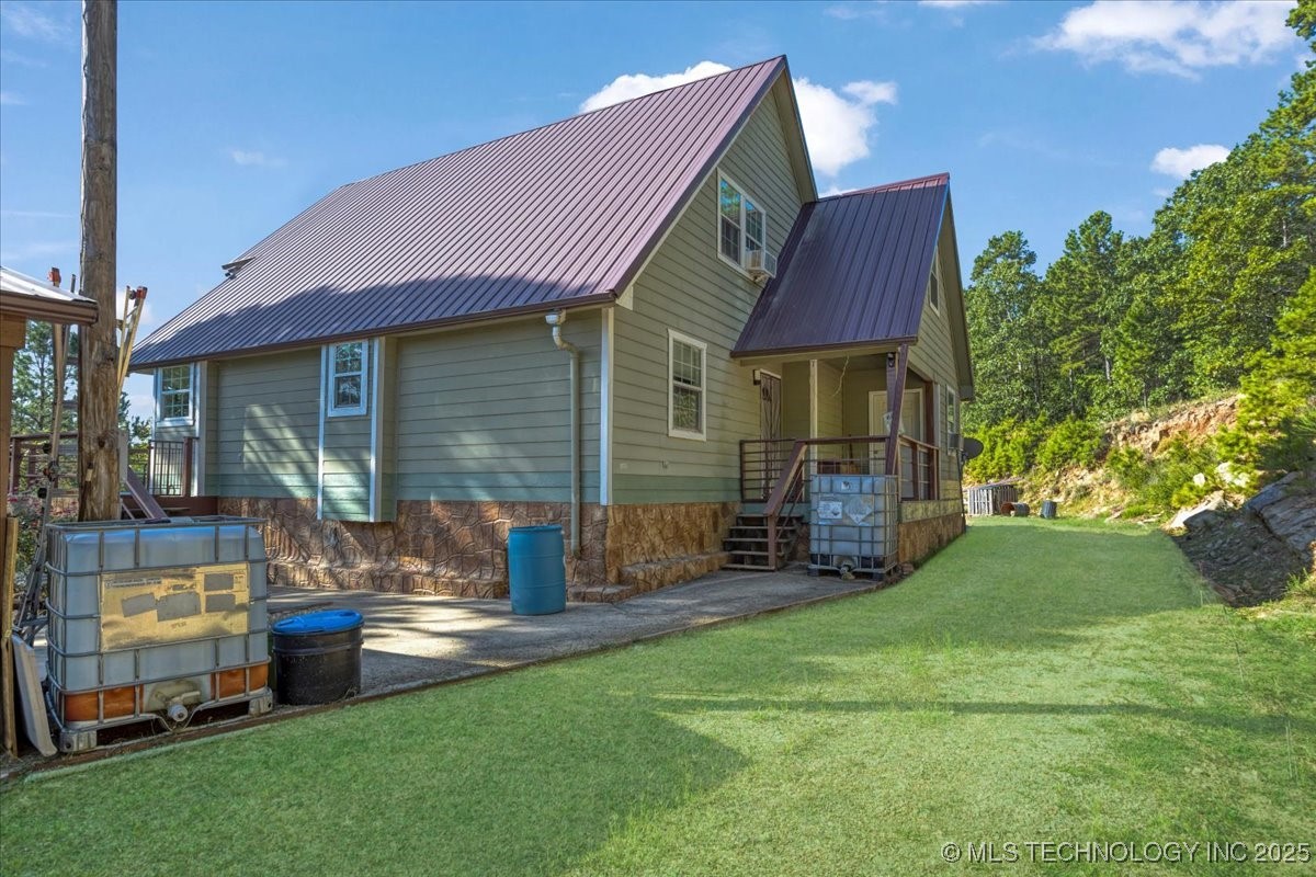 417076 E 1800 Property Photo 6