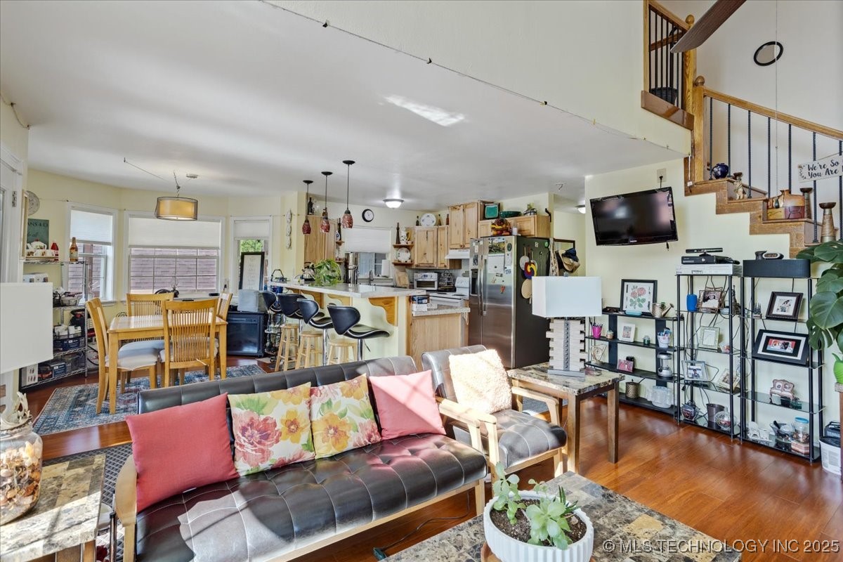 417076 E 1800 Property Photo 18