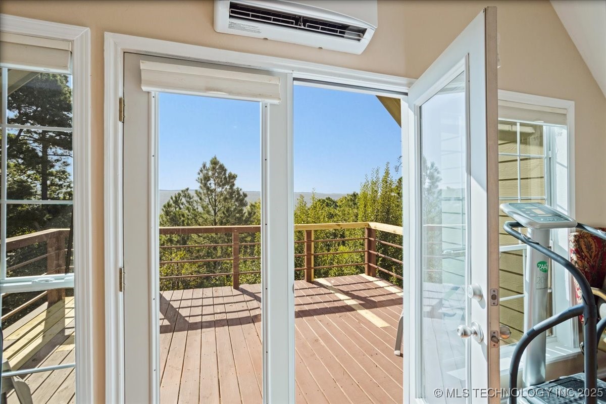 417076 E 1800 Property Photo 26