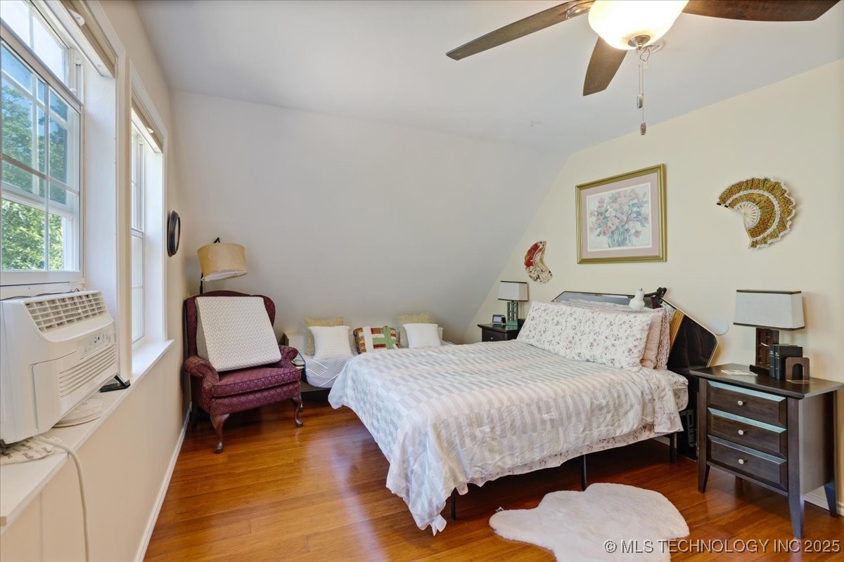 417076 E 1800 Property Photo 29