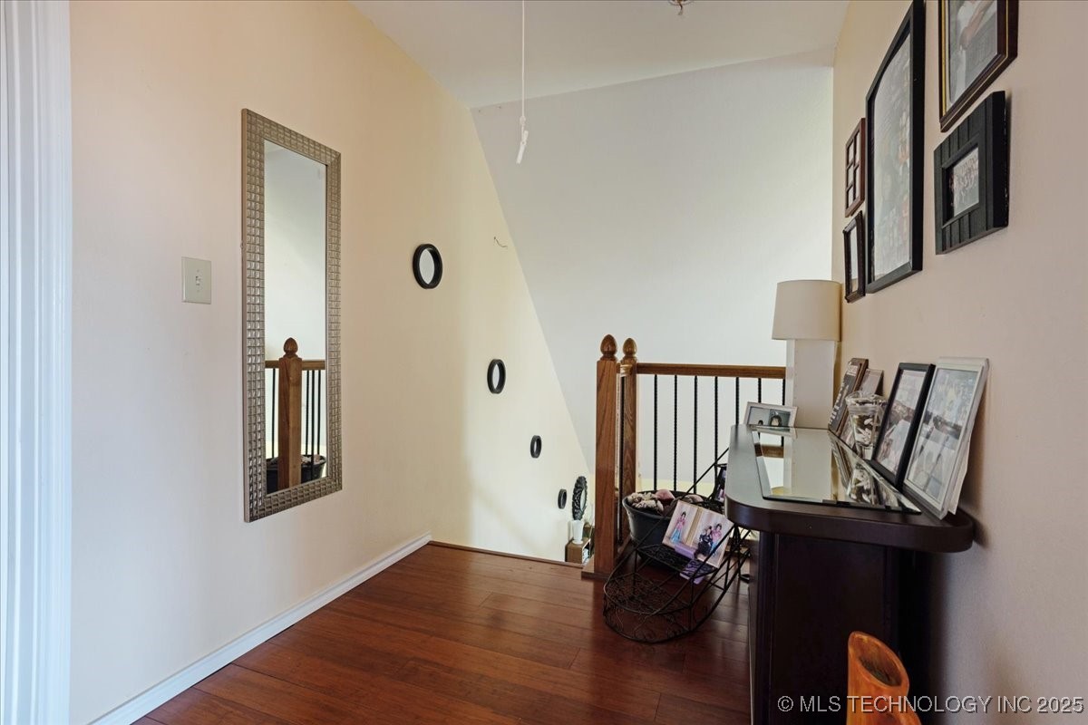 417076 E 1800 Property Photo 35