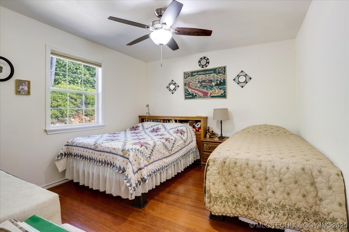 417076 E 1800 Property Photo 36