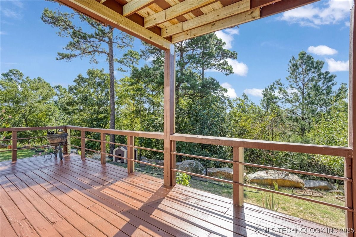 417076 E 1800 Property Photo 40